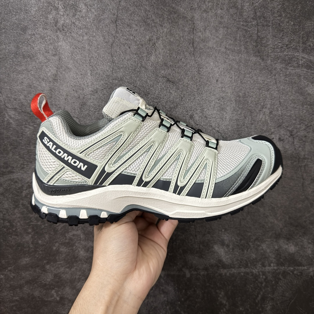 【PZ纯原版】SALOMON XA Pro 3D 萨洛蒙潮流越野机能户外功能鞋 492619 纯原外贸平台特供订单 耗时半年巨作 全套原纸板楦头开发 原厂特供网布配套加持 确保原汁原味 完美呈现版型 原档数据独家私模五层组合大底 男女鞋同步官方开发 原装Ortholite轻量化鞋垫 中底布带钢印编号 原厂TPU锁扣 进口港宝加持 后跟自然饱满 还原公司包裹性 鞋面采用SENSIFT贴合技术 全方位贴合包裹脚型 鞋跟部鞋底牵引设计 提供强大的抓地性能 更适应野外崎岖不平的道路 其3D ADVANCED CHASSIS底盘 材料轻量大化 钉齿设计更具稳定性 防护性 鞋底易磨损区运用CONTAGRIP高耐磨材料 应对城市硬质路面长距离跑考验 尺码：36 36.5 37.5 38 38.5 39 40 40.5 41 42 42.5 43 44 44.5 45-莆田鞋