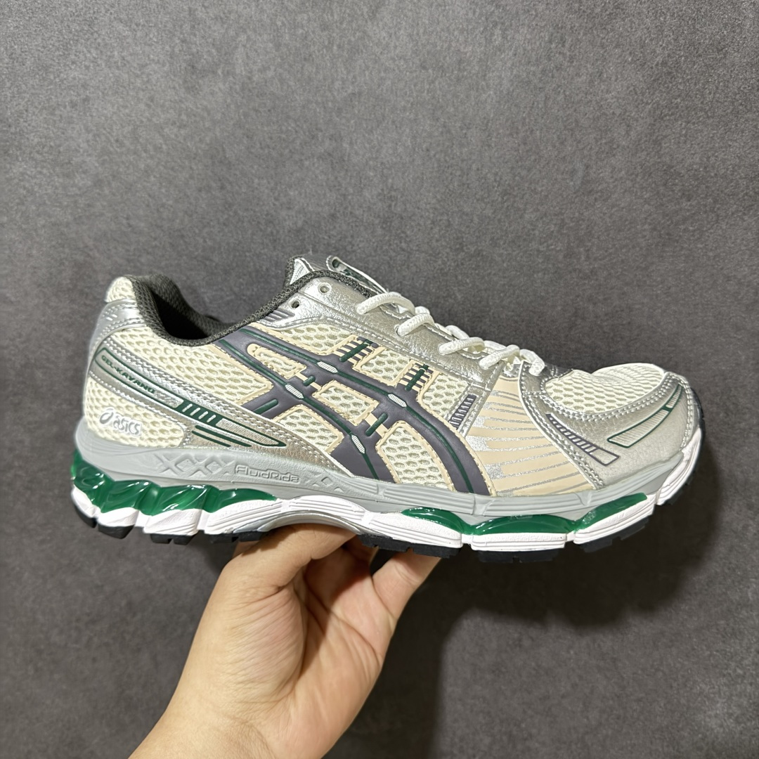 【公司级】亚瑟士 Asics Gel-Kayano 12.1 纯原版本亚瑟士运动休闲透气专业跑鞋 采用工程弹性双层再生针织密度鞋面材质 后跟3D可视GEL缓震乳胶物料 升级FF BLAST PLUS全新缓震中底部位科技材质 外置高耐磨橡胶外底 稳步升级,跑出节奏 货号： 1203A759-103 尺码：36-46半-莆田鞋