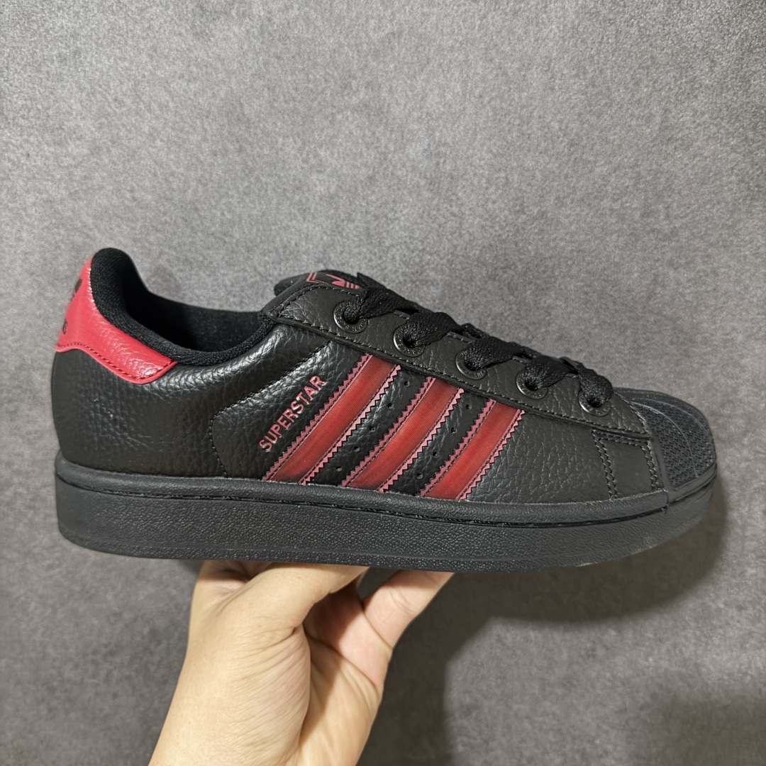 【H11顶级头层版】adidas originals Superstar 2 贝壳头 简约经典 舒适时尚 复古板鞋 男女同款 白黄 货号：JR7316 全新升级版 皮料改进至头层原厂皮 原盒 原底原料 开模打造 原厂织唛鞋标 高精密准度 原楦原纸板开发 匹配原版98%以上 后跟垫棉独家呈现 反口里弧度正确 原厂鞋垫 背胶 后跟电绣针数 与正品一致 原厂皮料 原厂车缝线 质感无敌 皮料切割干净 无任何毛边 清洁度细节完美 进口港宝加持 后跟自然饱满 还原公司包裹性 鞋面采用原装数据贴合技术 全方位贴合包裹脚型 鞋跟部鞋底牵引设计 提供强大的抓地性能 更适应不同实战场地路面 尺码：35.5 36 36.5 37.5 38 38.5 39 40 40.5 41 42 42.5 43 44 45-选品中心