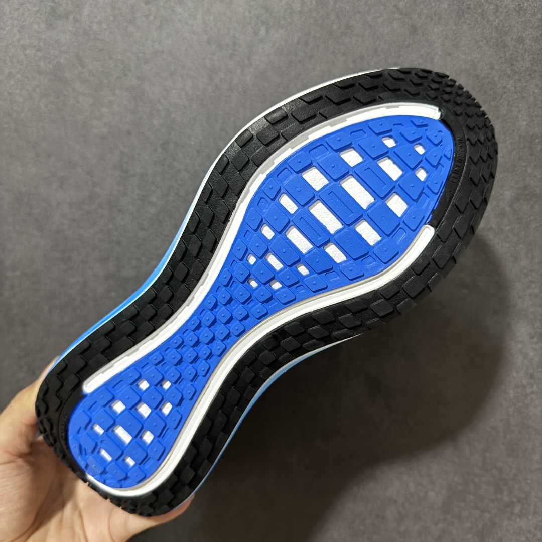 图片[9]-【公司级】Nike Vomero Plus 耐克 舒适减震防滑 低帮跑步鞋 全掌ReactX泡绵中底 前掌和后跟还配备了Air Zoom气垫单元 据说跑起来更快更舒适哦 这次最大的升级点 首次引入了ReactX泡绵 货号：IM2038-040 尺码：35 36 36.5 37.5 38 38.5 39 40 40.5 41 42 42.5 43 44 45 46 编码：FSB240250-选品中心