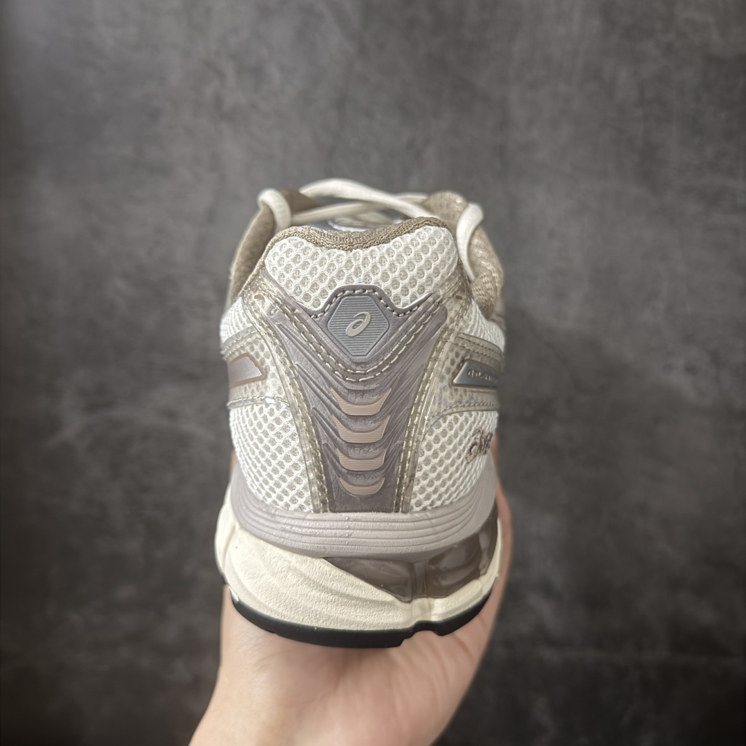 图片[4]-【总裁版本】Kith x Asics Gel Kayano 12.1 亚瑟士卡亚诺12.1代系列低帮轻量缓震休闲运动跑步鞋 采用环保太空合成革配合透气网眼布鞋面材质 中底3D可视GEL缓震胶效果 升级EVA全新缓震中底部位科技组合耐磨橡胶外底片 尺码：36 37 37.5 38 39 39.5 40.5 41.5 42 42.5 43.5 44 44.5 45 46-莆田鞋