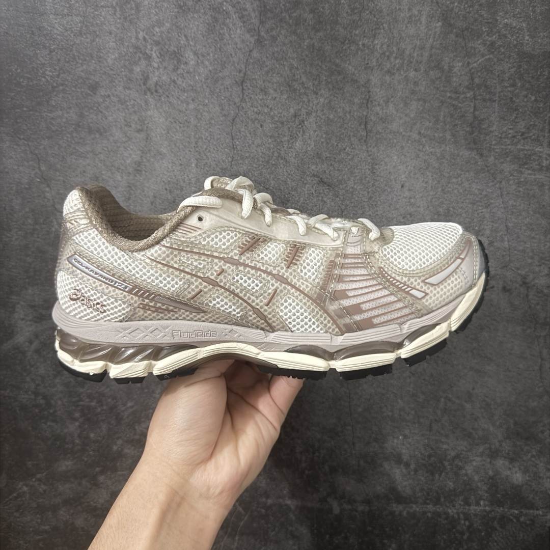 【总裁版本】Kith x Asics Gel Kayano 12.1 亚瑟士卡亚诺12.1代系列低帮轻量缓震休闲运动跑步鞋 采用环保太空合成革配合透气网眼布鞋面材质 中底3D可视GEL缓震胶效果 升级EVA全新缓震中底部位科技组合耐磨橡胶外底片 尺码:36 37 37.5 38 39 39.5 40.5 41.5 42 42.5 43.5 44 44.5 45 46-选品中心