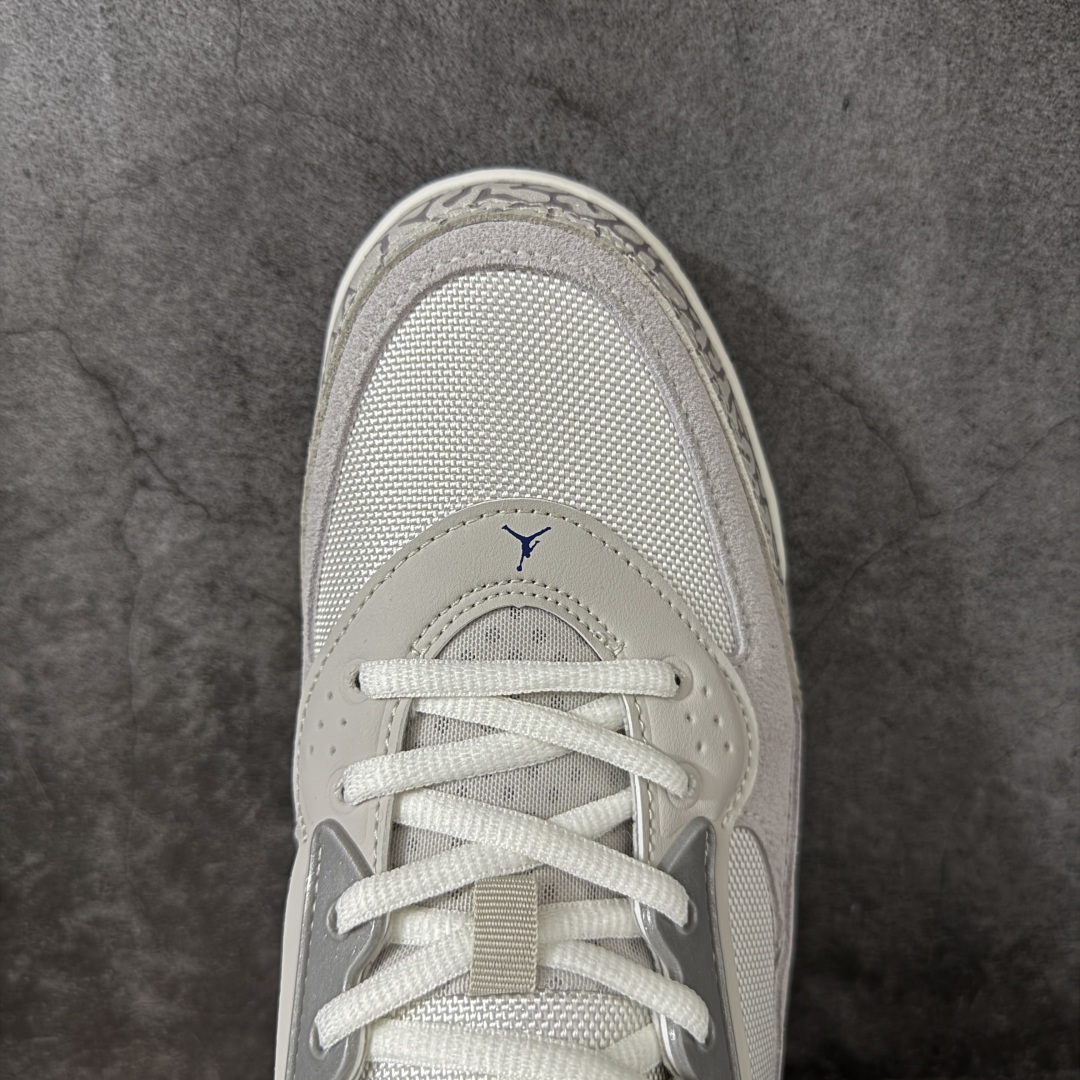 图片[5]-【纯原N版】Air Jordan Ultra Low \”Sail Gamma Grey\” 低帮 帆白蓝 乔丹篮球鞋系列 专业aj大厂出品 细节材料区别通货 清洁度到位 完美版型 鞋款大面积采用米白与奶油色为主调，营造出柔和且高级的视觉基底，辅以浅灰与淡卡其的过渡层次，让结构更显立体却不张扬。前掌标志性的经典大象爆裂纹则以偏暖的灰褐色呈现，更显低调细腻，与外底的浅棕色相呼应。后跟处半透明灰色气垫结构增加了一丝现代感，而鞋舌细节点缀的蓝色Jordan字样成为整双鞋中少有的跳色，为整体温和配色注入一抹恰到好处的活力。后跟处Jumpman Logo及Air以蓝色装扮，鞋头迷你Jumpxman Logo也辅以蓝色示人，最后以白黑双色中底搭配灰蓝色橡胶外底及Jordann字样完善整体设计收尾 货号：II3794-107 尺码：36 36.5 37.5 38 38.5 39 40 40.5 41 42 42.5 43 44 44.5 45-选品中心