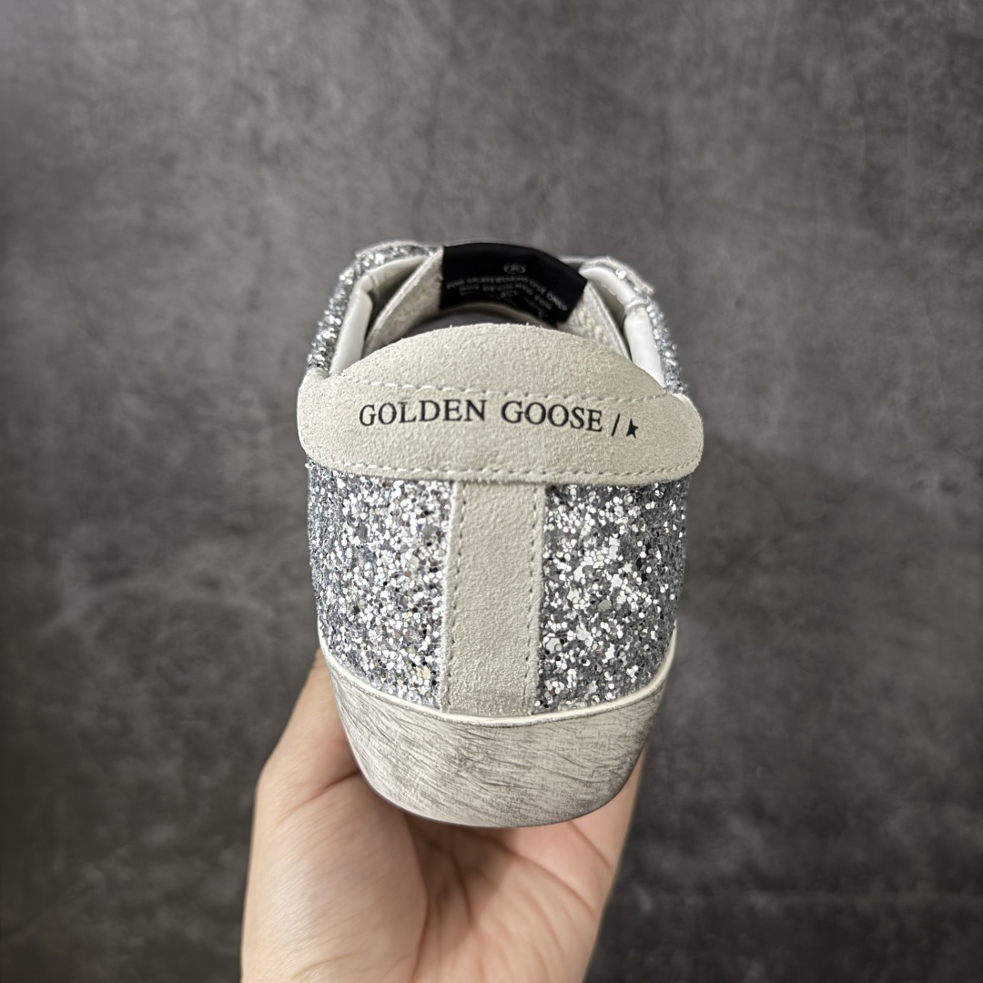 图片[4]-【莞产外贸版】GGDB Golden Goose Super Star 小脏鞋运动鞋 头层牛皮A级皮市面最顶级最性价比版本 欢迎各位外贸大佬拿样对比‼️ 火爆全网各路明星纷纷上脚，头层牛皮小脏鞋，顶级品质 全部细节官网同步 完美精细做工，全手工打磨做旧，自带3厘米内增高，巴黎时装周出镜率最高的小脏鞋。2020Golden Goose 官网同步上新，舒服不磨脚！ 尺码：35 36 37 38 39 40-选品中心