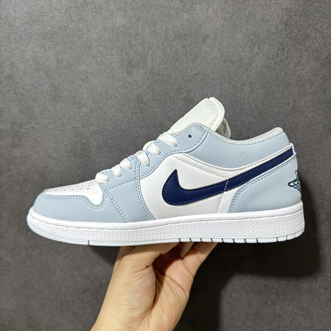 图片[2]-【S版】AJ1低帮 乔1系列 大厂纯原品质出货 超高清洁度 皮料切割干净无任何毛边 细节完美   货号：553558-400 尺码：36 36.5 37.5 38 38.5 39 40 40.5 41 42 42.5 43 44 44.5 45 46-莆田鞋