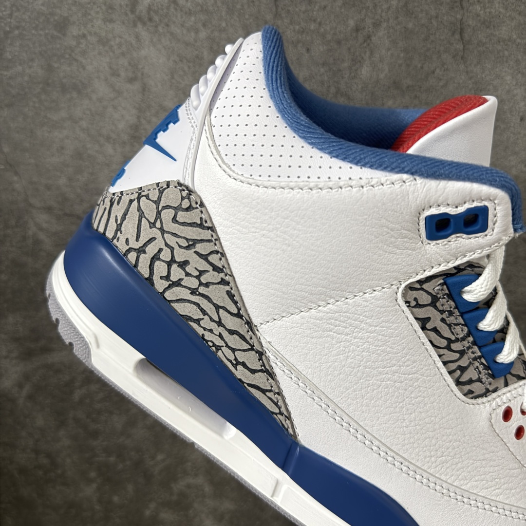 图片[7]-【GX/美版绿x】Air Jordan 3 OG Retro 2025版aj3真蓝 白蓝 出货 货号：IF4396-104 圈内最强三代系列 匠心打造 开发时长超过半年 目前可过各类鉴定或无法鉴定 裸鞋随便操作 全套原纸板楦头开发 原厂大底磨具加持立体防滑纹理 原装可视Air Sole气垫 原汁原味最完美的三代版型 唯一正确鞋头趴度弧度高度鞋身腰线 原厂TPU后跟饰片 正确内里反口里网布 皮料菱角分明不变形无多余毛边 广东原厂zp同批次手工大底描漆拉丝 市场唯一原厂鞋扣模具 原厂织唛标 原厂飞人电绣工艺 尾指中部跳三针 独家绑鞋带手法 印刷中底布 四线拉帮 米色美纹纸贴合固定 进口港宝加持 后跟自然饱满 全鞋荧光划线卡点 追求极致完美 每一双都是工艺品 多重QC质检 超越公司货的品控标准 实实在在的免检产品 尺码：40 40.5 41 42 42.5 43 44 44.5 45 45.5 46 47.5 48.5-选品中心
