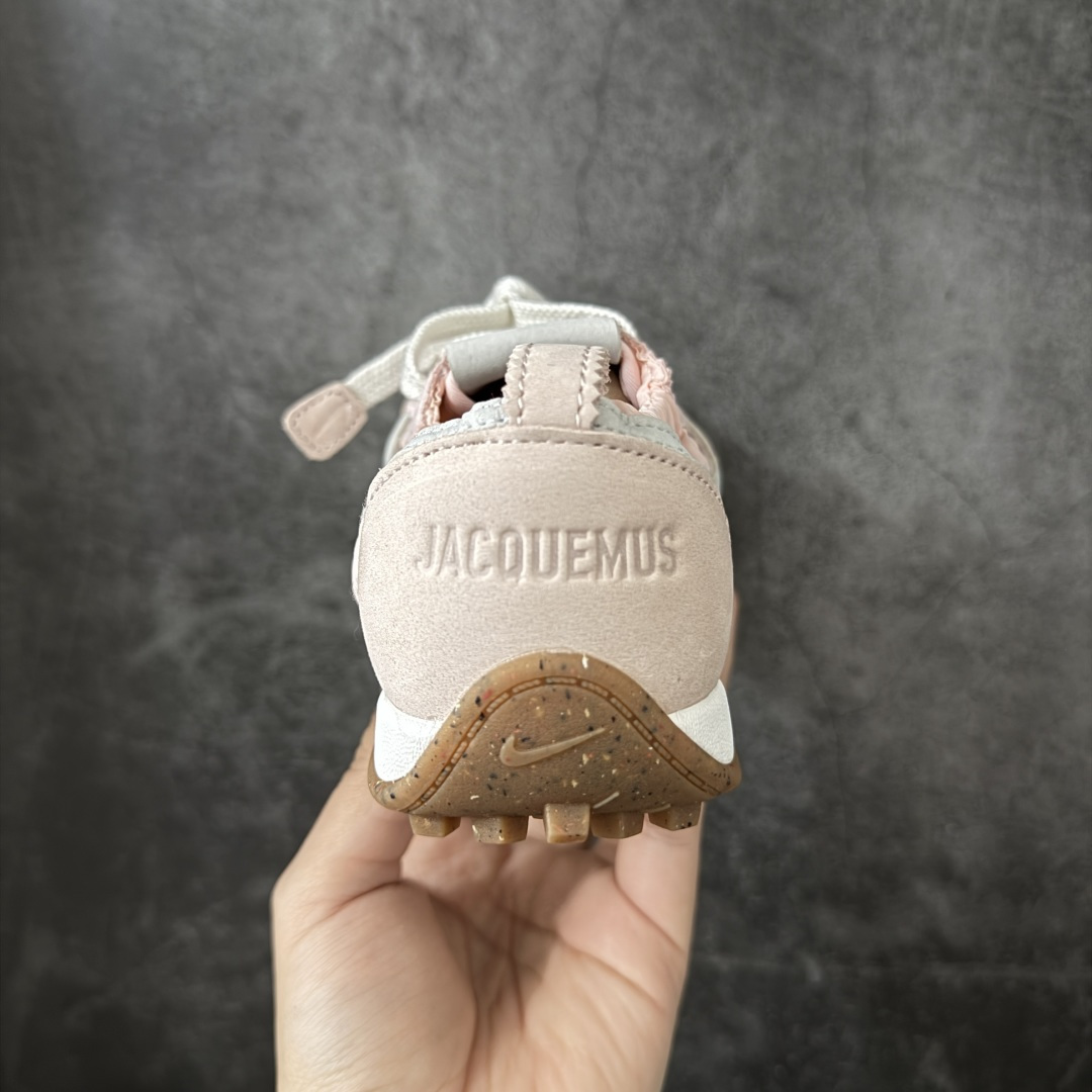 Jacquemus x Nike Jacumoon 舒适 低帮生活休闲鞋 粉白色 货号：HV8547-6