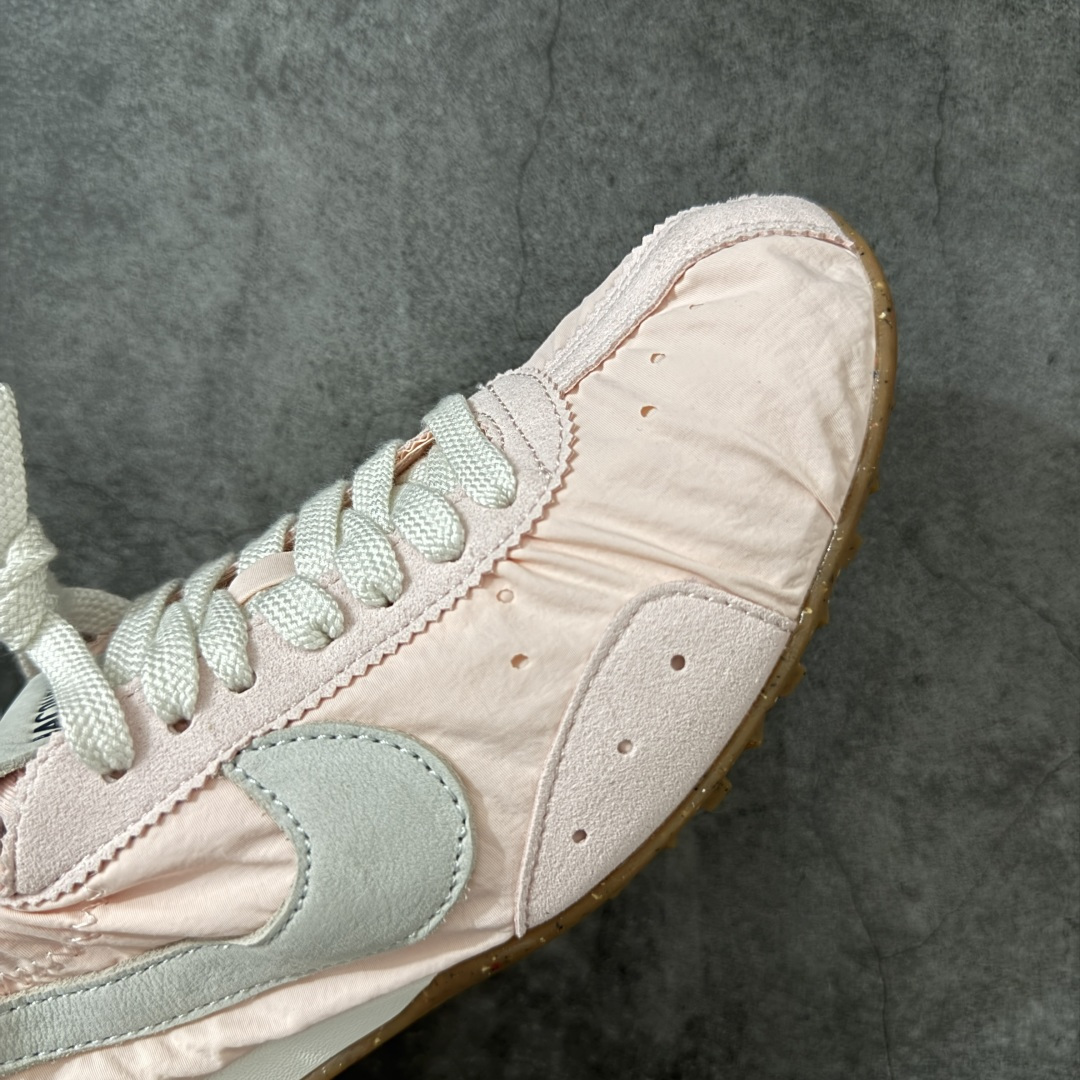 Jacquemus x Nike Jacumoon 舒适 低帮生活休闲鞋 粉白色 货号：HV8547-6
