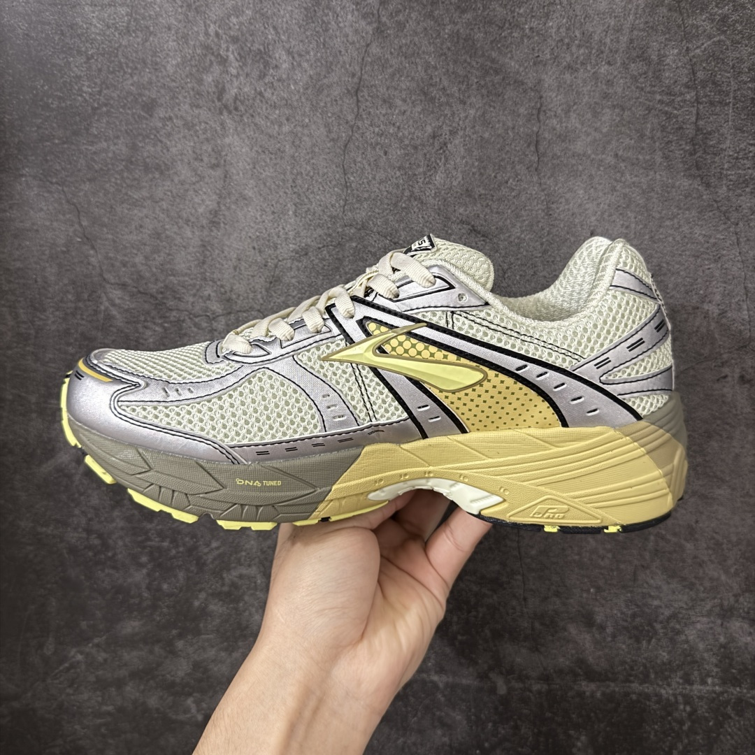 Brooks布鲁克斯 Adrenaline GTS 10 缓震马拉松氮气慢跑鞋货号: 1D 096尺码: