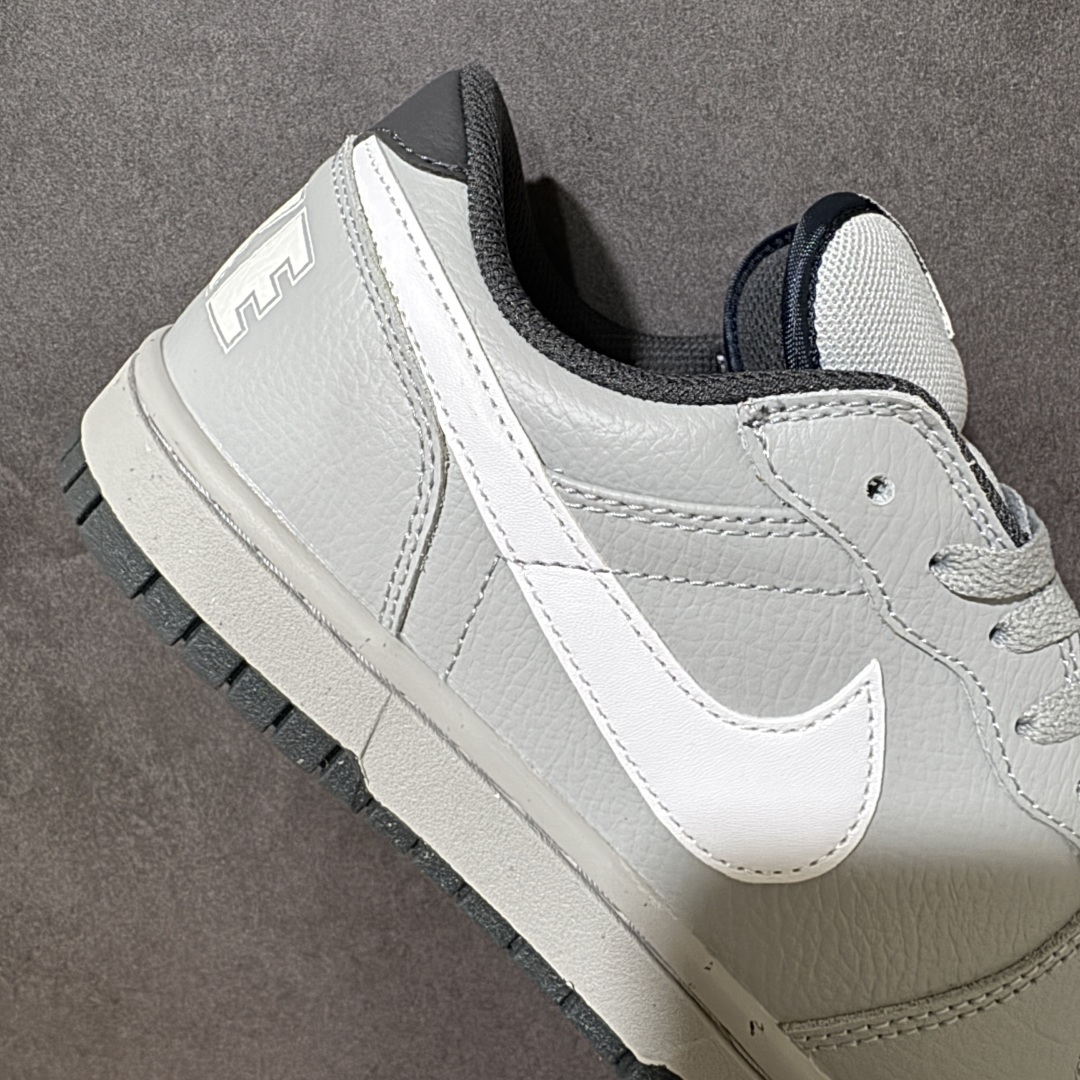 图片[7]-【公司级】Nike Big Low 耐克 低帮 灰白色 舒适柔软低邦板鞋 鞋款整体以荔枝纹皮革材质打造，搭配白色Swoosh Logo标志、鞋舌处以Nike Air标识呈现，自带复古清爽的氛围感，是永不过时的经典款；后跟处印有硕大的Nike字样，鞋型线条利落，包裏感舒适，中底泡棉软弹适中青。 货号：355152-017 尺码：36 36.5 37.5 38 38.5 39 40 40.5 41 42 42.5 43 44 44.5 45-莆田鞋