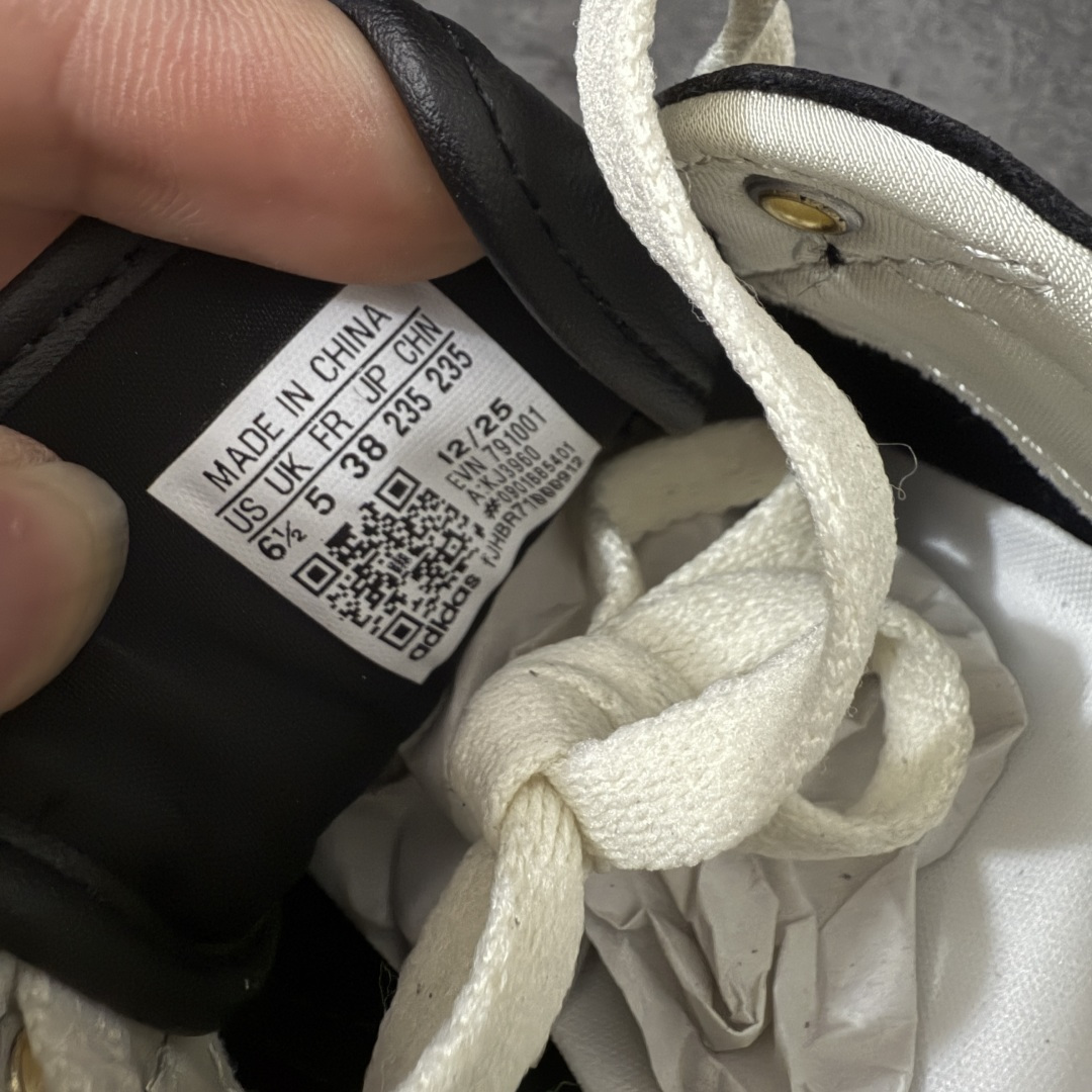 图片[6]-【渠道纯原版】Adidas Originals Changle系列 阿迪达斯 三叶草 百搭低帮休闲运动板鞋 KJ3960 市场最高版本 完美还原zp细节，注意区别市场任何版本，完全不是一路货色‼️ 全鞋原材料打造，无任何色差，正确鞋型，后跟港宝材料定型，正确微透生胶大底，反口内里头层细腻小牛皮，纸板中底 鞋垫背胶，侧面正确烫金压印字母，所有细节完美还原‼️ 尺码：35 36 36.5 37 38 38.5 39 40 40.5 41 42 42.5 43 44 44.5 45-莆田鞋