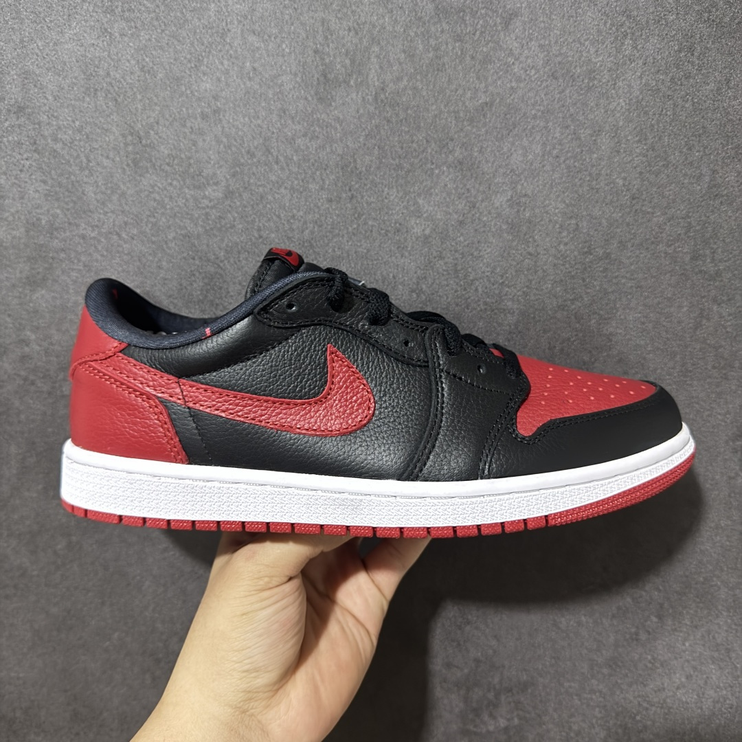 【公司级】Nike Air Jordan 1 Retro Low OG 耐克 AJ1乔1低帮休闲板鞋 同步官方配色 升级原楦原档案数据开发纸版楦型 采用同源纳帕头层皮革鞋面材质 全新底模完美品相清洁度及喷漆效果 货号：IW6276-001 尺码：36 36.5 37.5 38 38.5 39 40 40.5 41 42 42.5 43 44 45 46 47-莆田鞋