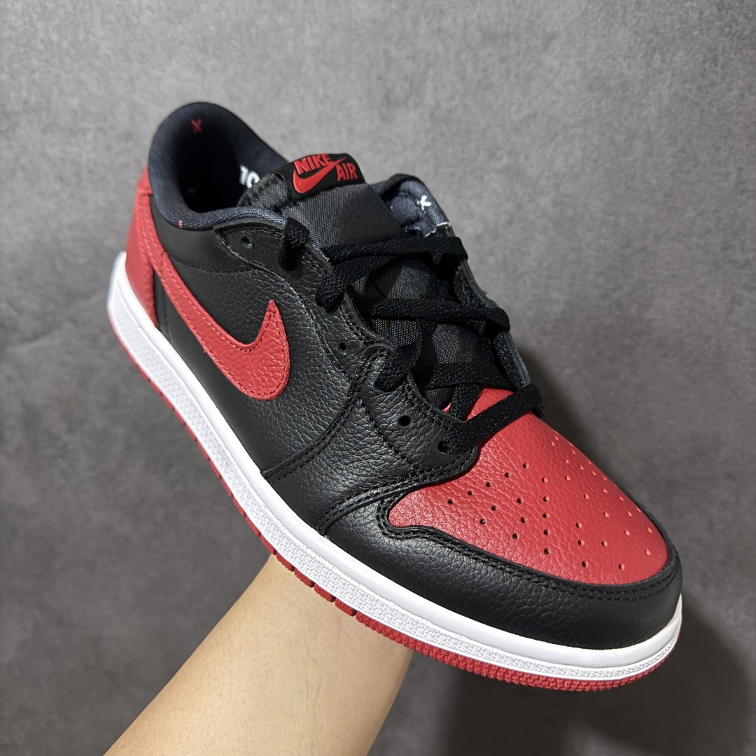 图片[3]-【公司级】Nike Air Jordan 1 Retro Low OG 耐克 AJ1乔1低帮休闲板鞋 同步官方配色 升级原楦原档案数据开发纸版楦型 采用同源纳帕头层皮革鞋面材质 全新底模完美品相清洁度及喷漆效果 货号：IW6276-001 尺码：36 36.5 37.5 38 38.5 39 40 40.5 41 42 42.5 43 44 45 46 47-莆田鞋