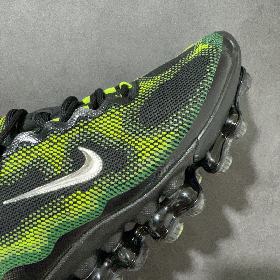 图片[8]-【公司级】 Nike Air Liquid Max 耐克 舒适贴合 耐磨防滑 全掌气垫缓震 低帮运动跑步鞋，时尚舒适的穿着感受和出众格调 鞋款设计灵感源自经典 搭配全掌气垫和新颖配色 彰显的出众创新 缔造非凡舒适的日常穿着体验 从跑步运动汲取设计灵感 打造利落外观 让你时刻彰显风范。 货号：IQ7634-001 尺码： 36 37.5 38 39 40 41 42 43 44 45 46-莆田鞋