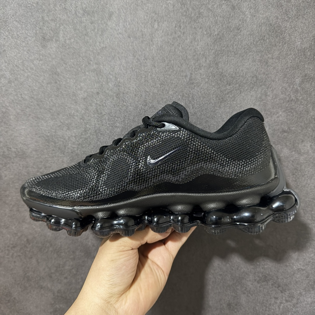 图片[2]-【公司级】 Nike Air Liquid Max 耐克 舒适贴合 耐磨防滑 全掌气垫缓震 低帮运动跑步鞋，时尚舒适的穿着感受和出众格调 鞋款设计灵感源自经典 搭配全掌气垫和新颖配色 彰显的出众创新 缔造非凡舒适的日常穿着体验 从跑步运动汲取设计灵感 打造利落外观 让你时刻彰显风范。 货号：IQ8601-001 尺码： 36 37.5 38 39 40 41 42 43 44 45 46-莆田鞋