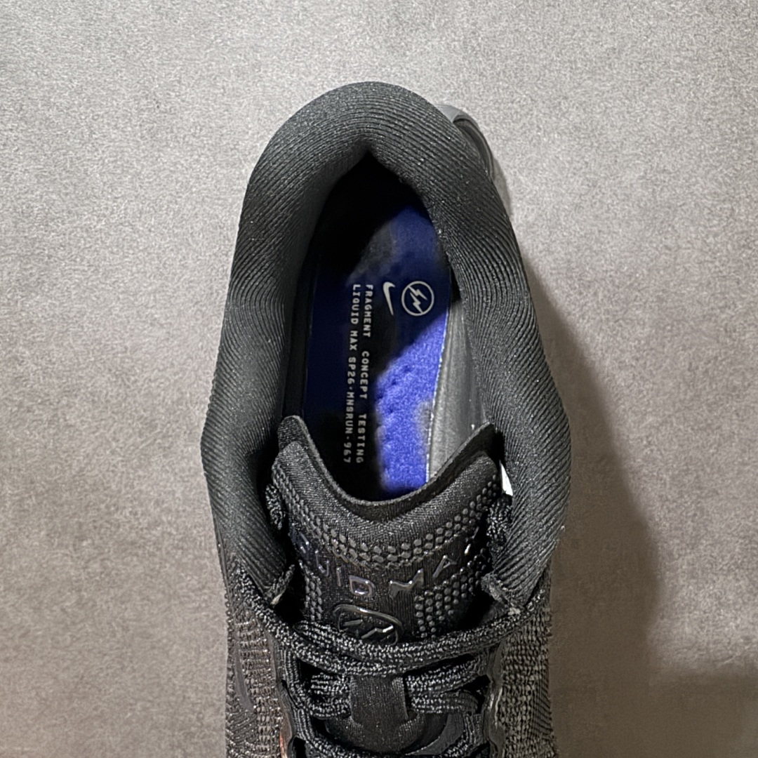 图片[6]-【公司级】 Nike Air Liquid Max 耐克 舒适贴合 耐磨防滑 全掌气垫缓震 低帮运动跑步鞋，时尚舒适的穿着感受和出众格调 鞋款设计灵感源自经典 搭配全掌气垫和新颖配色 彰显的出众创新 缔造非凡舒适的日常穿着体验 从跑步运动汲取设计灵感 打造利落外观 让你时刻彰显风范。 货号：IQ8601-001 尺码： 36 37.5 38 39 40 41 42 43 44 45 46-莆田鞋