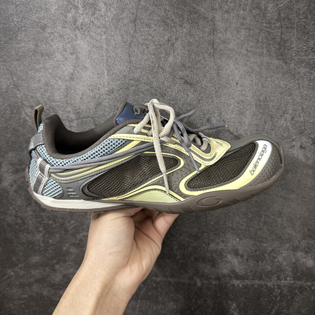 【i8版本】Balenciaga巴黎世家 Radar 圆头系带 做旧效果 低帮 生活休闲鞋 巴黎世家25代 轻薄款经典黑出货 这个非常适合春夏季 很薄很轻 摆脱了巴黎世家往昔那种笨重的观念 尺码：35-46-莆田鞋