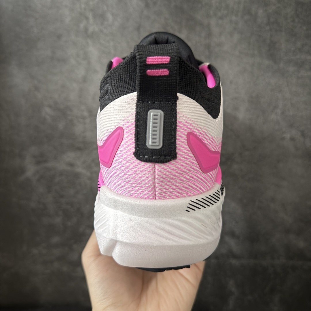 图片[4]-【BT纯原】Brooks Glycerin 23 布鲁克斯甘油 男女同款 正宗发泡超临界跑鞋 鞋面透气网眼 穿着舒适四季能穿 鞋面采用原厂甲卡梭织布此工艺只有DG那边才能做好 中底采用 DNA Tuned 超临界发泡 前掌DNA FLASH V2 抓地防滑耐磨 轻量竞速 日常跑步/马拉松/通勤最适合不过 超临界：核心特点 材质与脚感：采用EVA与TPU混合的超临界发泡材料，脚感软弹，回弹比Ortholite更快，重量更轻（单只约150克），能有效提升能量回馈，目前算最核心的中底！ ​采用原厂1：1 原盒原标 原厂欧索奈鞋垫 一切细节 做工以及脚感均做到完美还原 欢迎品鉴💪 尺码：35.5 36 36.5 37.5 38 38.5 39 40 40.5 41 42 42.5 43 44 44.5 45 46 46.5 47.5-莆田鞋