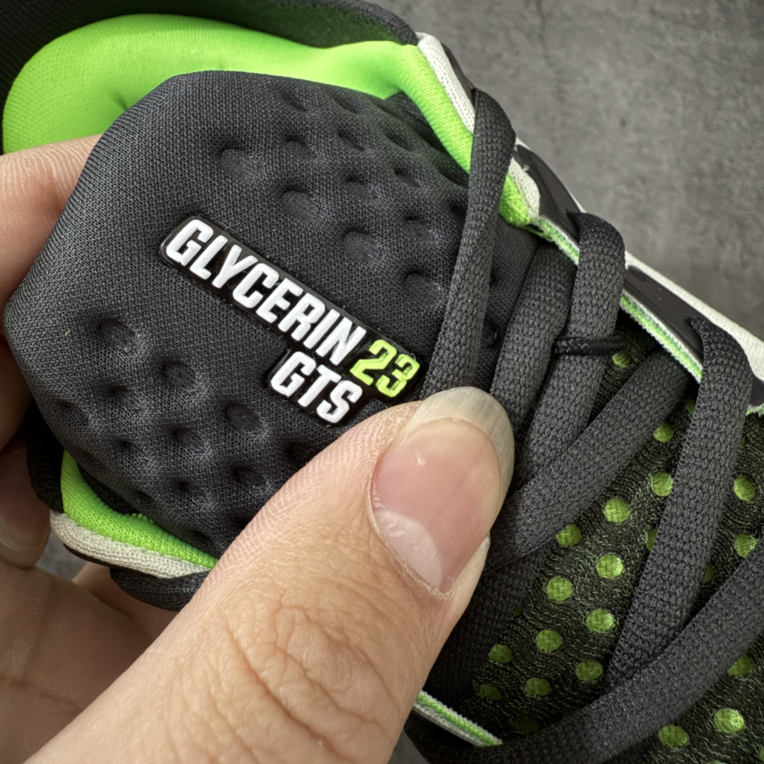 图片[6]-【BT纯原】Brooks Glycerin 23 布鲁克斯甘油 男女同款 正宗发泡超临界跑鞋 鞋面透气网眼 穿着舒适四季能穿 鞋面采用原厂甲卡梭织布此工艺只有DG那边才能做好 中底采用 DNA Tuned 超临界发泡 前掌DNA FLASH V2 抓地防滑耐磨 轻量竞速 日常跑步/马拉松/通勤最适合不过 超临界：核心特点 材质与脚感：采用EVA与TPU混合的超临界发泡材料，脚感软弹，回弹比Ortholite更快，重量更轻（单只约150克），能有效提升能量回馈，目前算最核心的中底！ ​采用原厂1：1 原盒原标 原厂欧索奈鞋垫 一切细节 做工以及脚感均做到完美还原 欢迎品鉴💪 尺码：35.5 36 36.5 37.5 38 38.5 39 40 40.5 41 42 42.5 43 44 44.5 45 46 46.5 47.5-莆田鞋