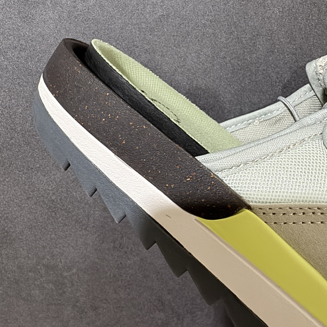 NIKE OFFLINE 2.0 舒适防滑防磨 休闲百搭一字拖鞋货号：CZ0332-002尺码：36-4