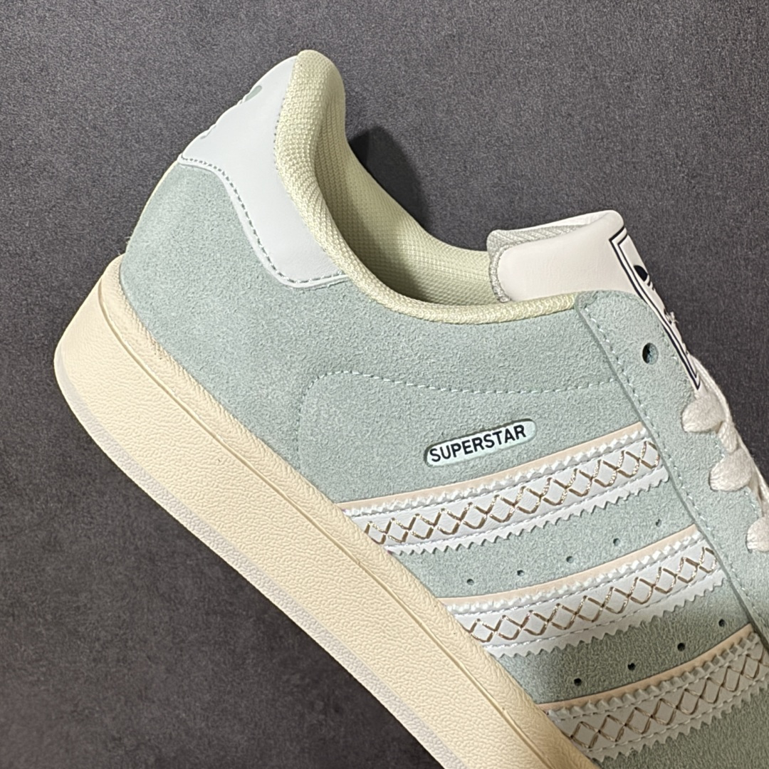 Adidas Originals Superstar II 贝壳头休闲板鞋货号：LC0468尺码：35