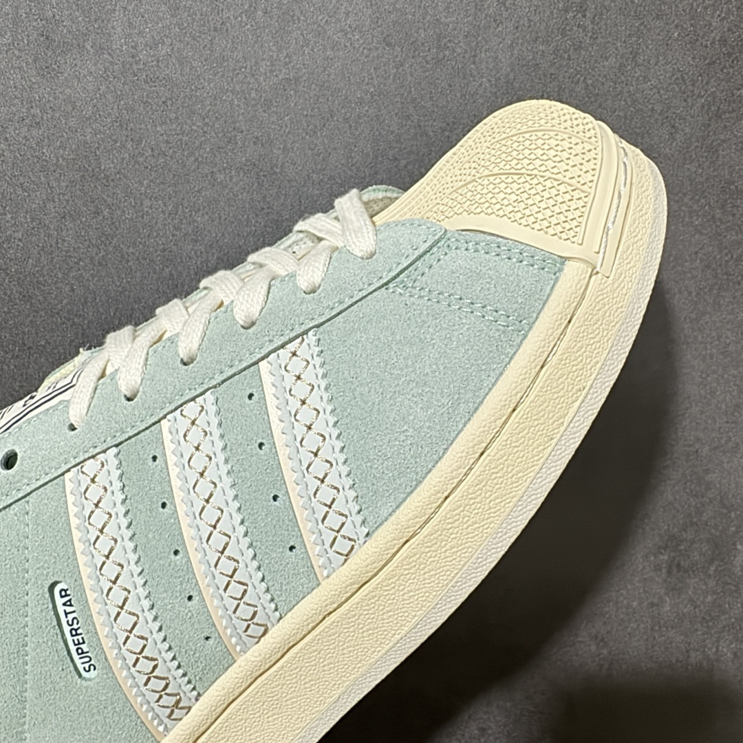 Adidas Originals Superstar II 贝壳头休闲板鞋货号：LC0468尺码：35