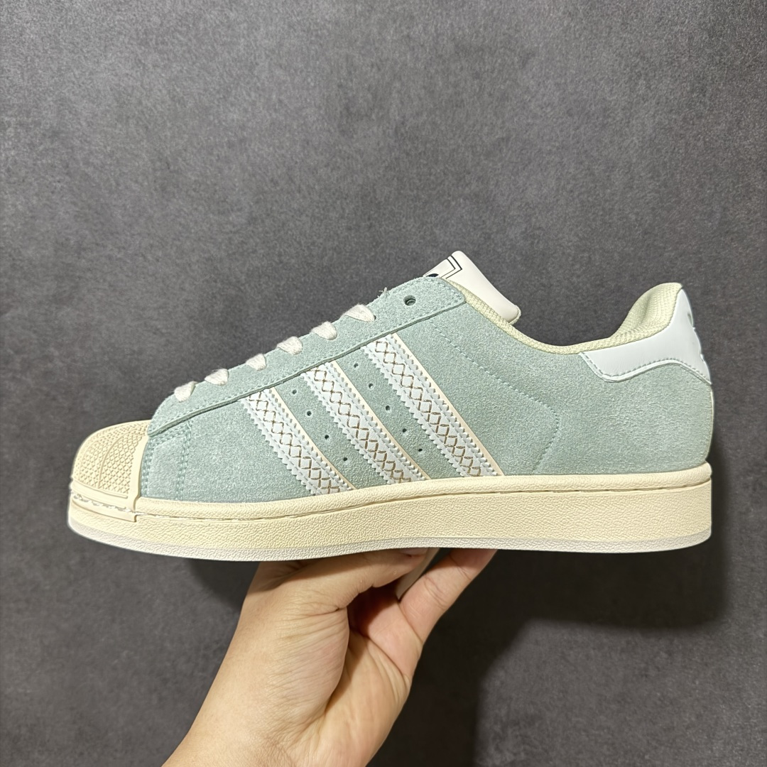 Adidas Originals Superstar II 贝壳头休闲板鞋货号：LC0468尺码：35