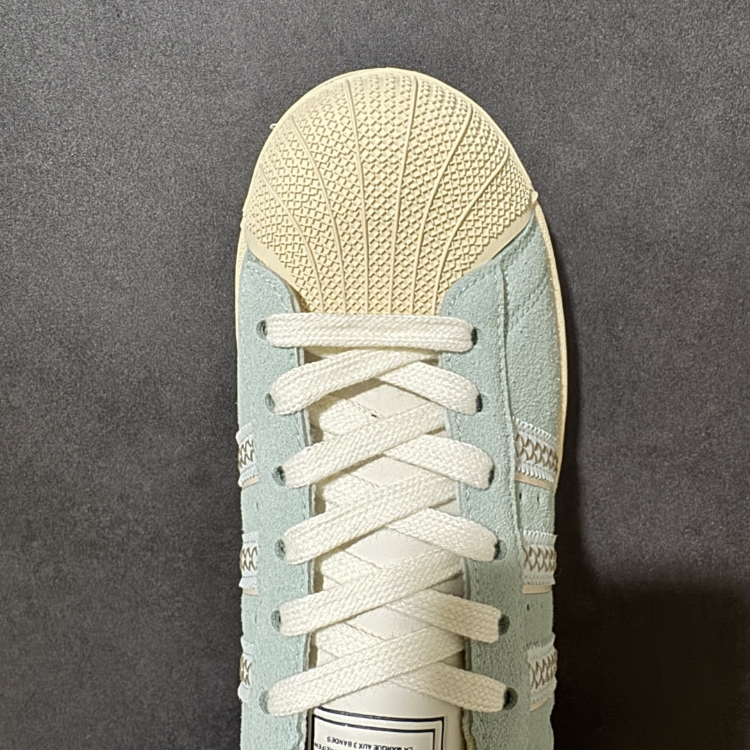 Adidas Originals Superstar II 贝壳头休闲板鞋货号：LC0468尺码：35