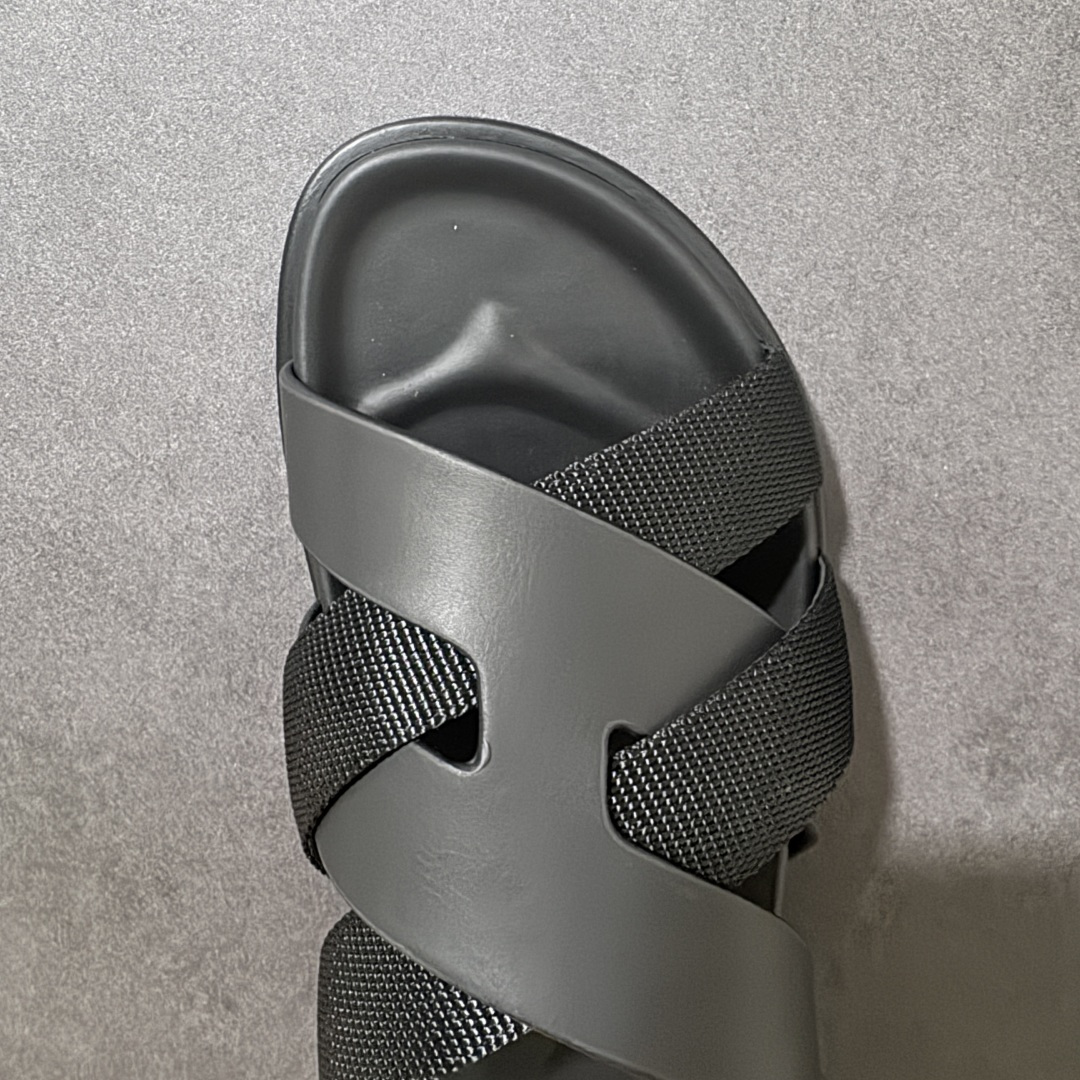 HERMES Sandales Chyprechevre Velours 黑色 皮面/绒面尺码：40-4