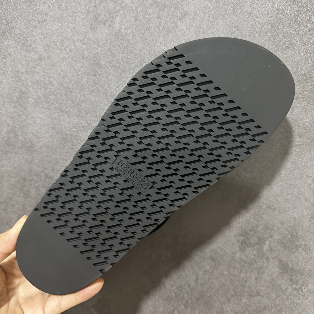HERMES Sandales Chyprechevre Velours 黑色 皮面/绒面尺码：40-4
