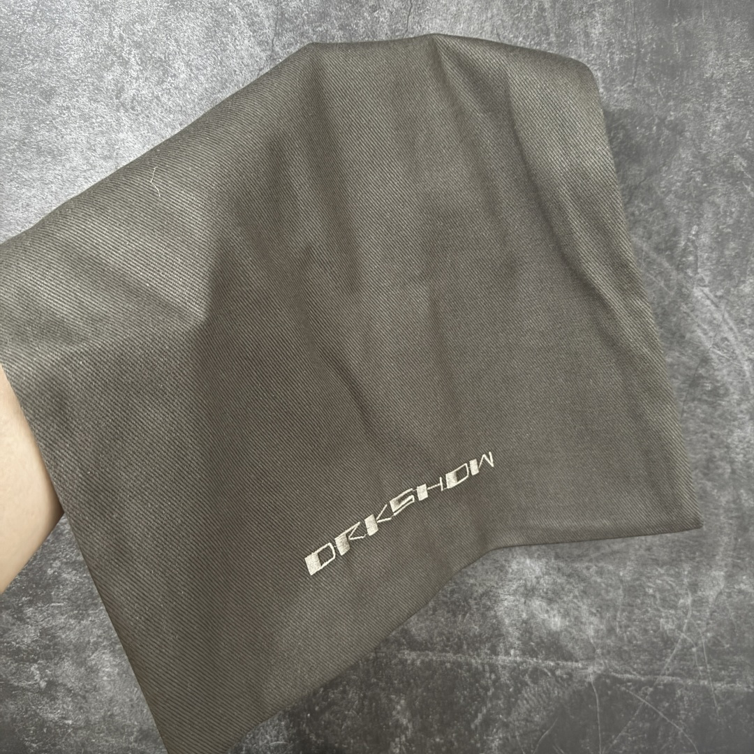 RO / Rick Owens 瑞克·欧文斯 帆布四孔 长舌新款低帮/经典底/细鞋带款 东莞原厂进口定制