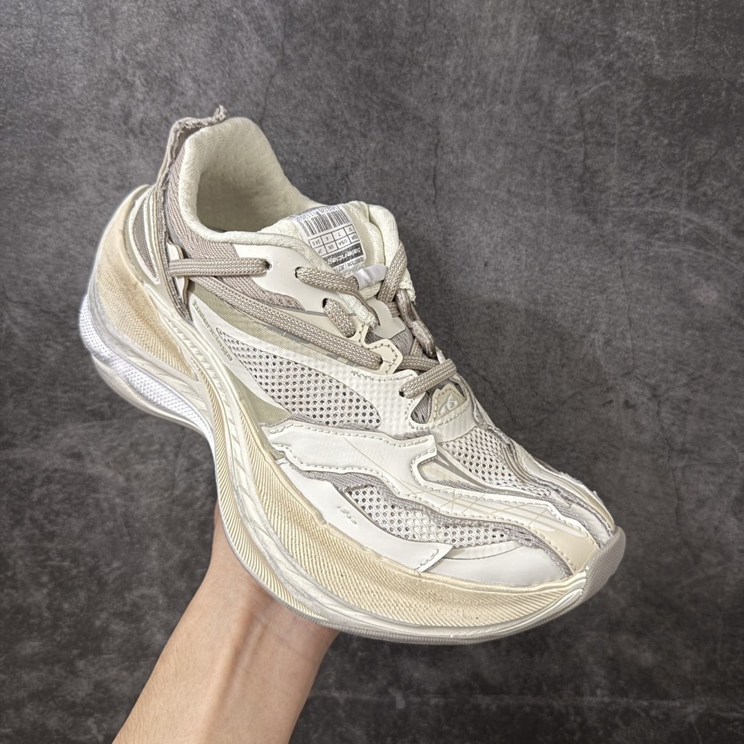 图片[3]-【VG纯原】Balenciaga巴黎世家26代 Jet 压纹印花 圆头厚底4.25cm 低帮 老爹鞋 米色 市场老牌巴黎世家大厂出品 品质价格无需多言 原鞋原材料打造 一比一细节还原 此款相对之前款式轻质很多 超厚鞋底增高4-5cm 高街风格-莆田鞋