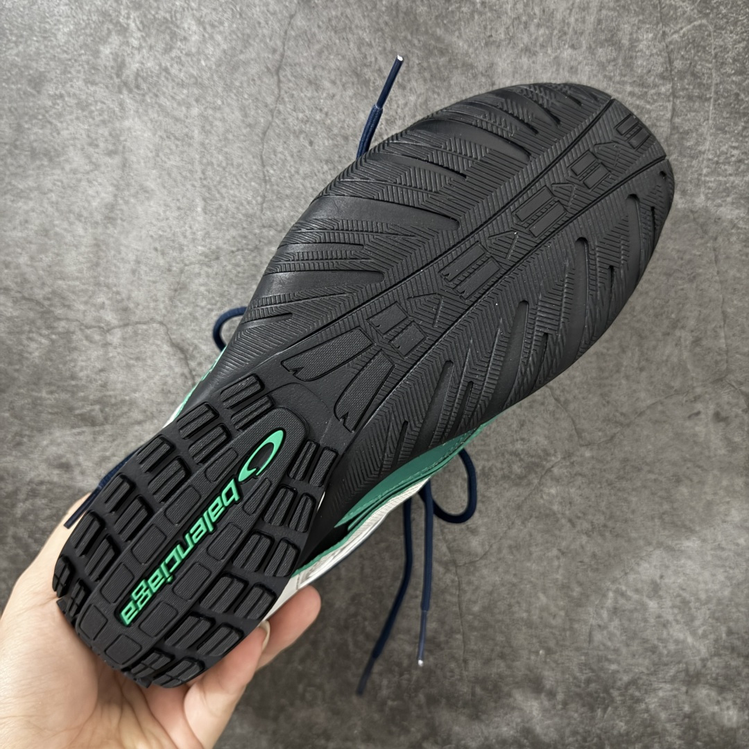 图片[9]-【OK版本】Balenciaga巴黎世家 Radar 圆头系带 做旧效果 低帮 生活休闲鞋 巴黎世家25代 轻薄款经典黑出货 这个非常适合春夏季 很薄很轻 摆脱了巴黎世家往昔那种笨重的观念 尺码：35-46-莆田鞋