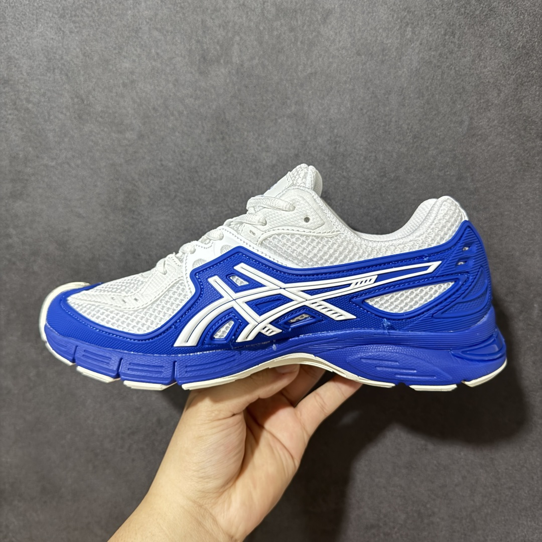 图片[2]-【公司级】ASICS × UB12-S GEL-SD-LYTE 舒适耐用跑步鞋 男女同款 这款联名跑鞋融合潮流设计与实用功能，GEL缓震适合日常通勤与休闲运动，男女同款黑黄配色彰显低调个性。定位为时尚与舒适兼顾的都市轻运动鞋。 货号：FQK101S262 尺码：36 37 37.5 38 39 39.5 40 40.5 41.5 42 42.5 43.5 44 44.5 45-选品中心