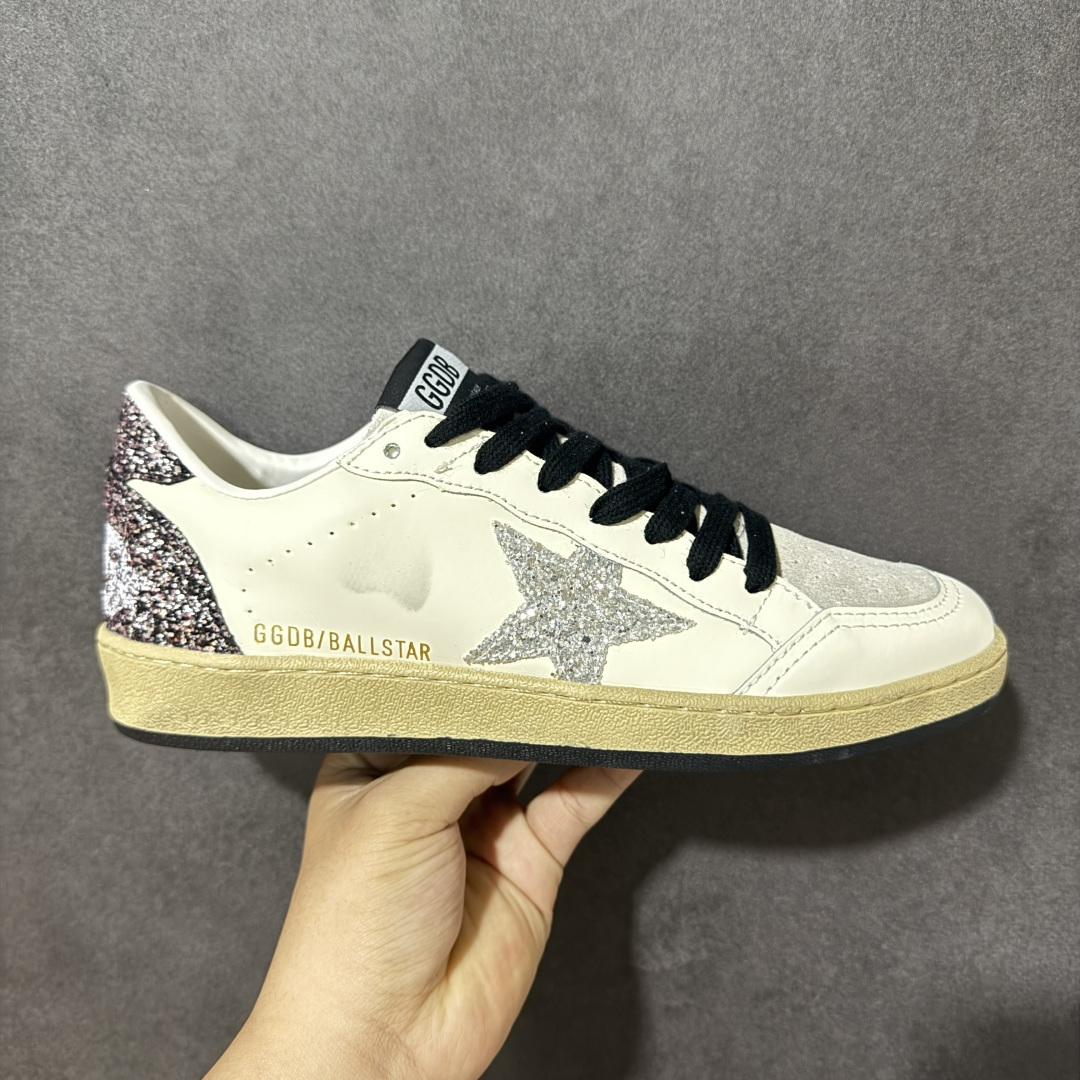 【H11纯原】GGDB Golden Goose Super Star 小脏鞋 复古休闲 手工做旧 头层牛皮 男女同款板鞋 #独家原盒 原底原料 开模打造 #原厂织唛鞋标 高精密准度 #全手工打磨做旧 匹配原版98%以上 #原厂增高鞋垫 完美精细做工 #外贸平台专供 顶级品质头层牛皮 #皮料切割干净 无任何毛边 清洁度细节完美 #全手工打磨做旧 还原巴黎时装周出镜质感 #全方位贴合包裹脚型 舒服不磨脚 #自带3厘米内增高 隐形拉长腿部线条 尺码：36 37 38 39 40 41 42 43 44 45 46-莆田鞋