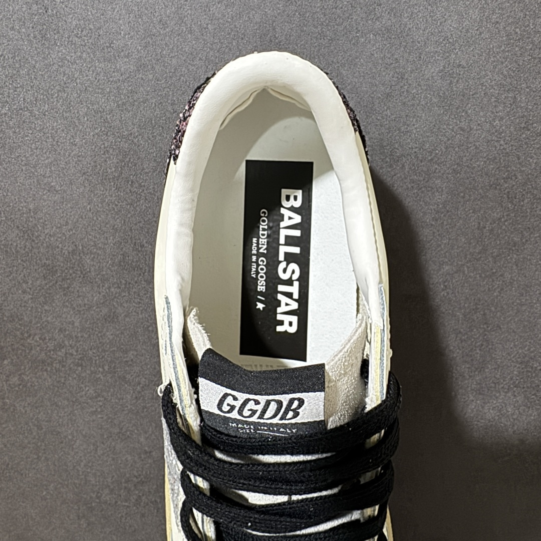 图片[6]-【H11纯原】GGDB Golden Goose Super Star 小脏鞋 复古休闲 手工做旧 头层牛皮 男女同款板鞋 #独家原盒 原底原料 开模打造 #原厂织唛鞋标 高精密准度 #全手工打磨做旧 匹配原版98%以上 #原厂增高鞋垫 完美精细做工 #外贸平台专供 顶级品质头层牛皮 #皮料切割干净 无任何毛边 清洁度细节完美 #全手工打磨做旧 还原巴黎时装周出镜质感 #全方位贴合包裹脚型 舒服不磨脚 #自带3厘米内增高 隐形拉长腿部线条 尺码：36 37 38 39 40 41 42 43 44 45 46-莆田鞋