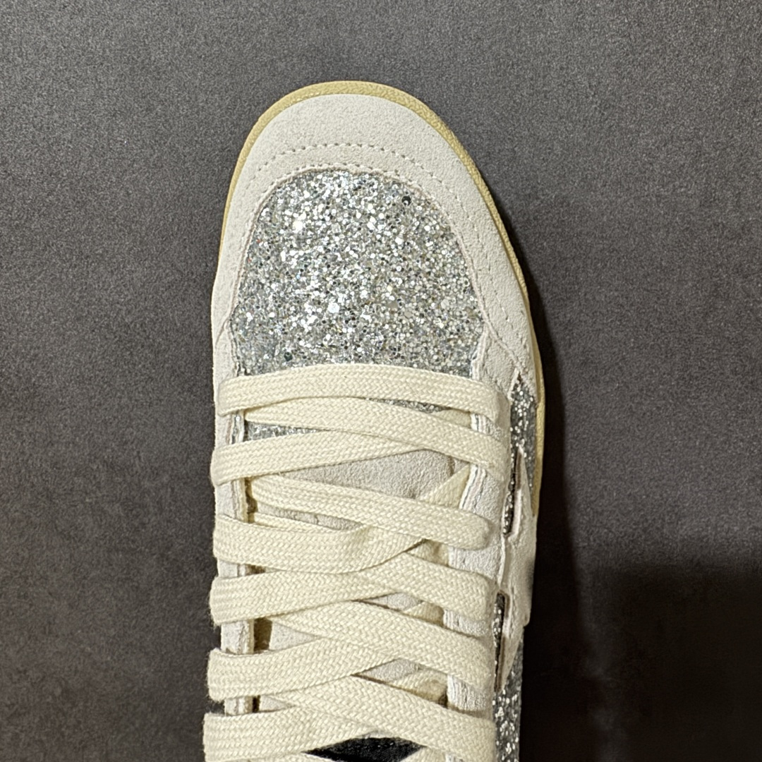 图片[5]-【H11纯原】GGDB Golden Goose Super Star 小脏鞋 复古休闲 手工做旧 头层牛皮 男女同款板鞋 #独家原盒 原底原料 开模打造 #原厂织唛鞋标 高精密准度 #全手工打磨做旧 匹配原版98%以上 #原厂增高鞋垫 完美精细做工 #外贸平台专供 顶级品质头层牛皮 #皮料切割干净 无任何毛边 清洁度细节完美 #全手工打磨做旧 还原巴黎时装周出镜质感 #全方位贴合包裹脚型 舒服不磨脚 #自带3厘米内增高 隐形拉长腿部线条 尺码：36 37 38 39 40 41 42 43 44 45 46-莆田鞋