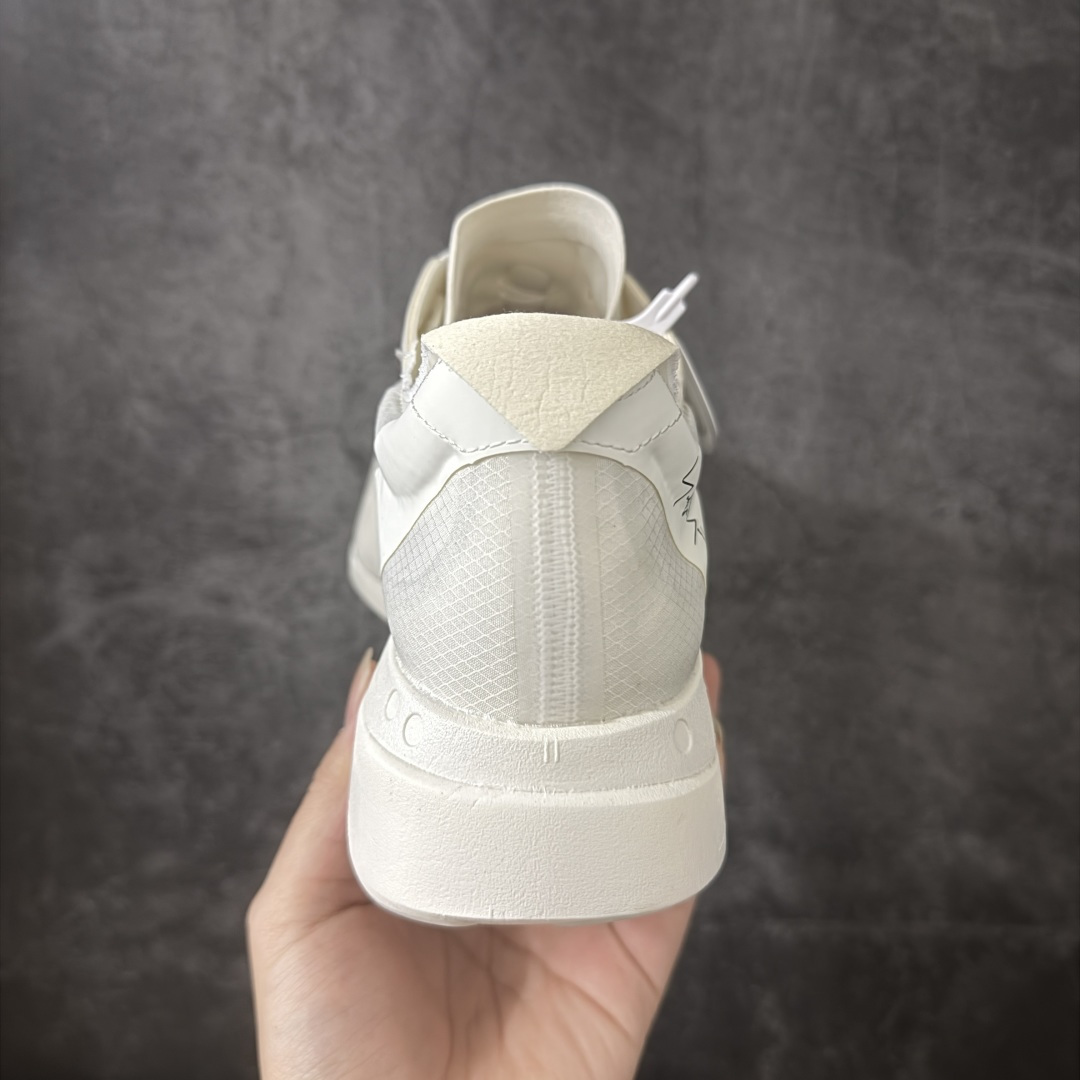 图片[4]-【NO.1纯原】Y3 x Adidas Adizero Adios Pro 4 M竞训跑步鞋 KI6875 市场独一档品质 区别所有版本 原鞋购入开发数月 原材料 原档案打造 细节版型一比一 独立双层组合底私模.超软弹发泡超临界底 搭配ENERGYRODS 2.0真碳柱，每一步都动力满满 鞋面用的是Lightlock技术，轻透又贴合，就像给脚定制的一样。 中底是全掌Lightstrike Pro泡棉，软弹感超绝 真正一比一还原真实脚感💪🏻 尺码：36 36.5 37 38 38.5 39 40 40.5 41 42 42.5 43 44 44.5 45 46-选品中心