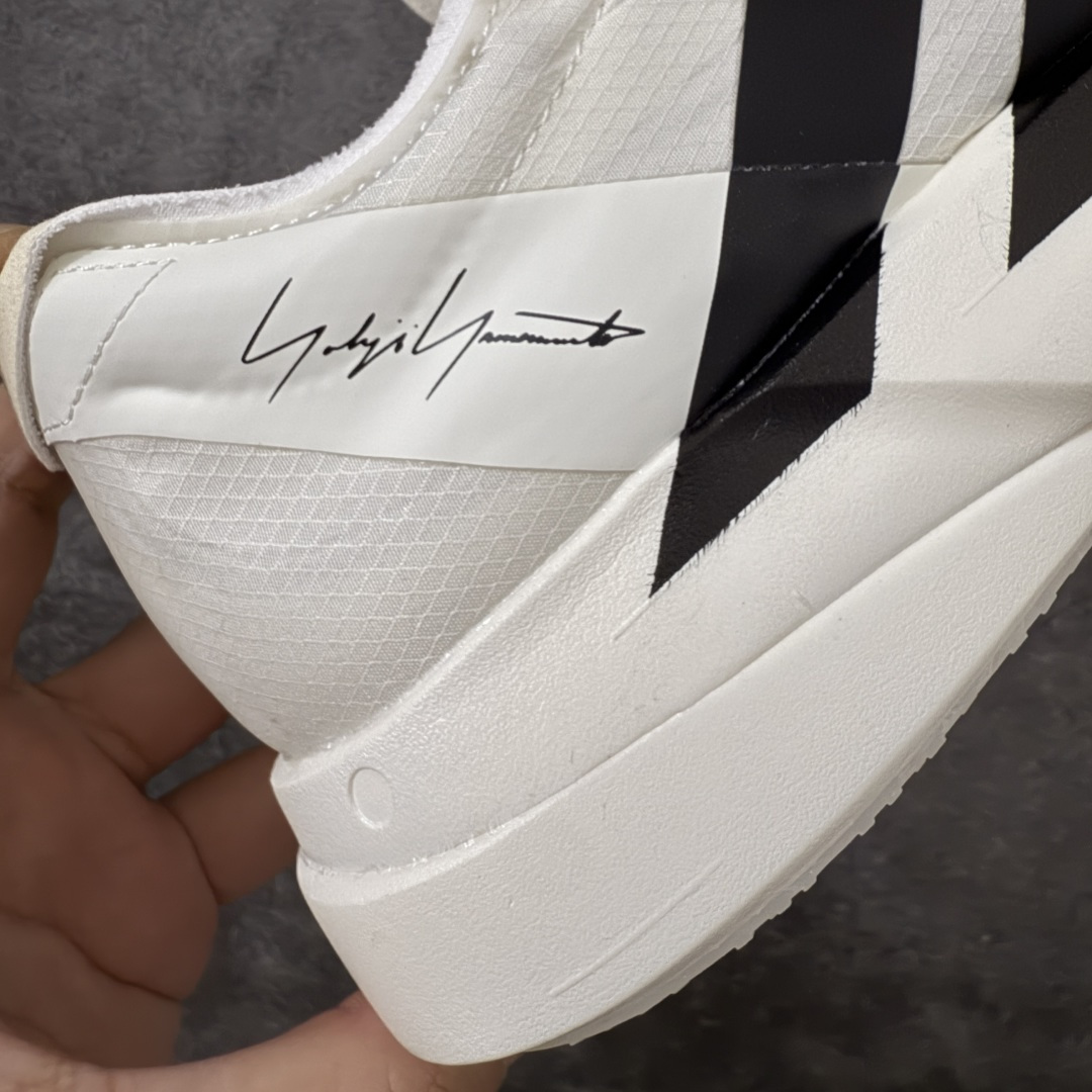 图片[3]-【NO.1纯原】Y3 x Adidas Adizero Adios Pro 4 M竞训跑步鞋 KI6875 市场独一档品质 区别所有版本 原鞋购入开发数月 原材料 原档案打造 细节版型一比一 独立双层组合底私模.超软弹发泡超临界底 搭配ENERGYRODS 2.0真碳柱，每一步都动力满满 鞋面用的是Lightlock技术，轻透又贴合，就像给脚定制的一样。 中底是全掌Lightstrike Pro泡棉，软弹感超绝 真正一比一还原真实脚感💪🏻 尺码：36 36.5 37 38 38.5 39 40 40.5 41 42 42.5 43 44 44.5 45 46-莆田鞋