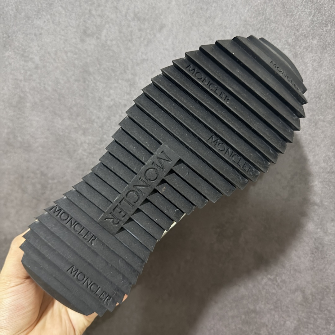 图片[9]-【公司级】盟可睐(蒙口)Moncler Pacey Low Sneaker 佩西系列低帮轻量户外登山运动鞋 #配置天地盖礼盒 #采用防撕裂牛津布组合翻毛皮饰片鞋面材质 #配置缓震OrthoLite(欧索莱)透气吸汗鞋垫 #双层EVA缓震材料中底 #外置锯齿防滑橡胶鞋底 尺码：36 37 38 39 40 41 42 43 44 45-选品中心