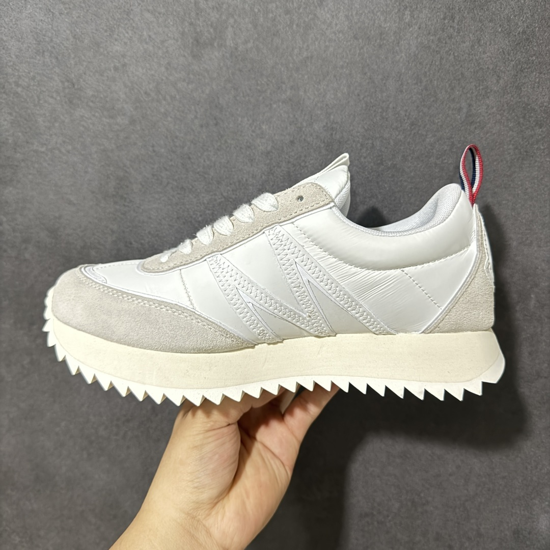 图片[2]-【公司级】盟可睐(蒙口)Moncler Pacey Low Sneaker 佩西系列低帮轻量户外登山运动鞋 #配置天地盖礼盒 #采用防撕裂牛津布组合翻毛皮饰片鞋面材质 #配置缓震OrthoLite(欧索莱)透气吸汗鞋垫 #双层EVA缓震材料中底 #外置锯齿防滑橡胶鞋底 尺码：36 37 38 39 40 41 42 43 44 45-莆田鞋