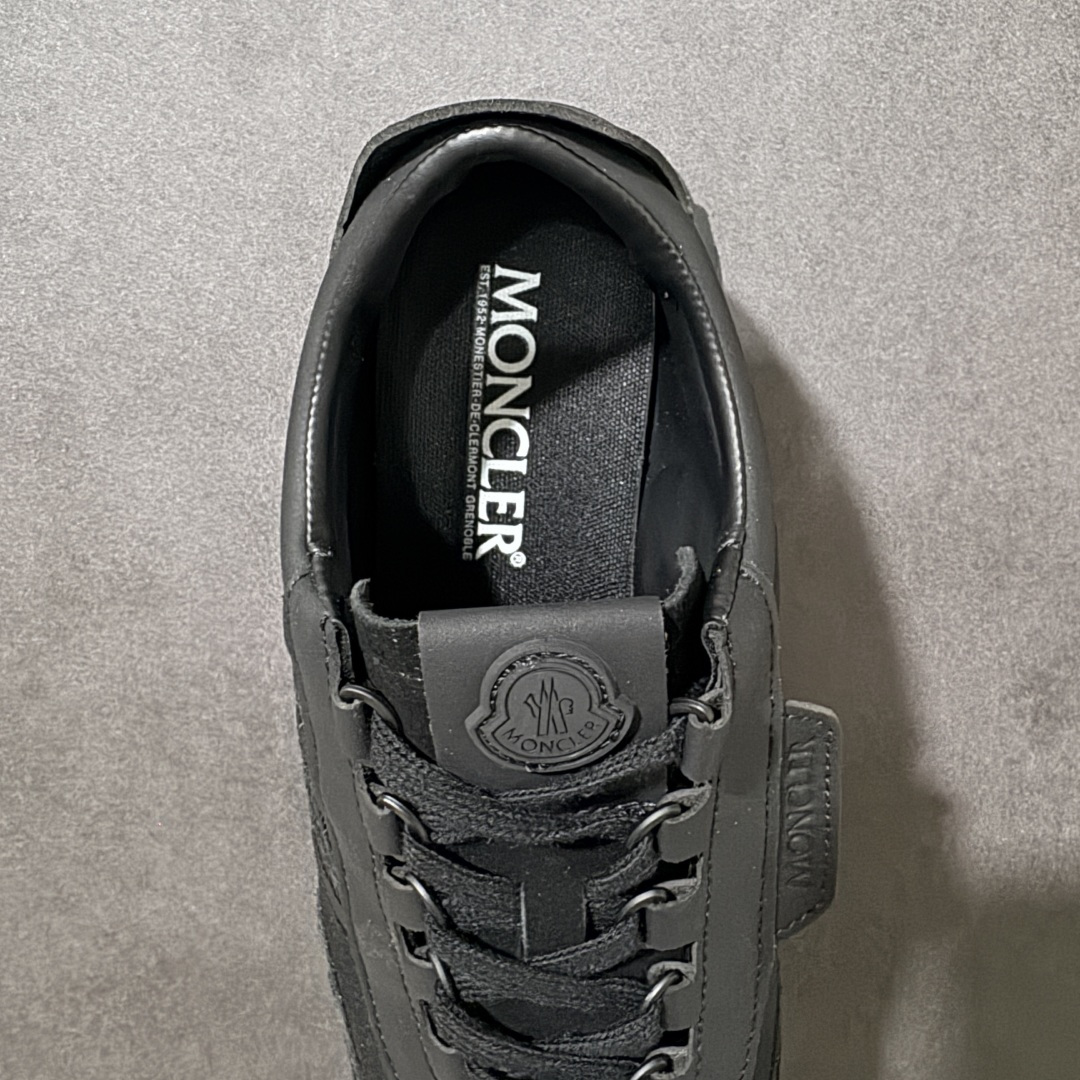 图片[6]-【公司级】盟可睐(蒙口)Moncler Pacey Low Sneaker 佩西系列低帮轻量户外登山运动鞋 #配置天地盖礼盒 #采用防撕裂牛津布组合翻毛皮饰片鞋面材质 #配置缓震OrthoLite(欧索莱)透气吸汗鞋垫 #双层EVA缓震材料中底 #外置锯齿防滑橡胶鞋底 尺码：36 37 38 39 40 41 42 43 44 45-莆田鞋