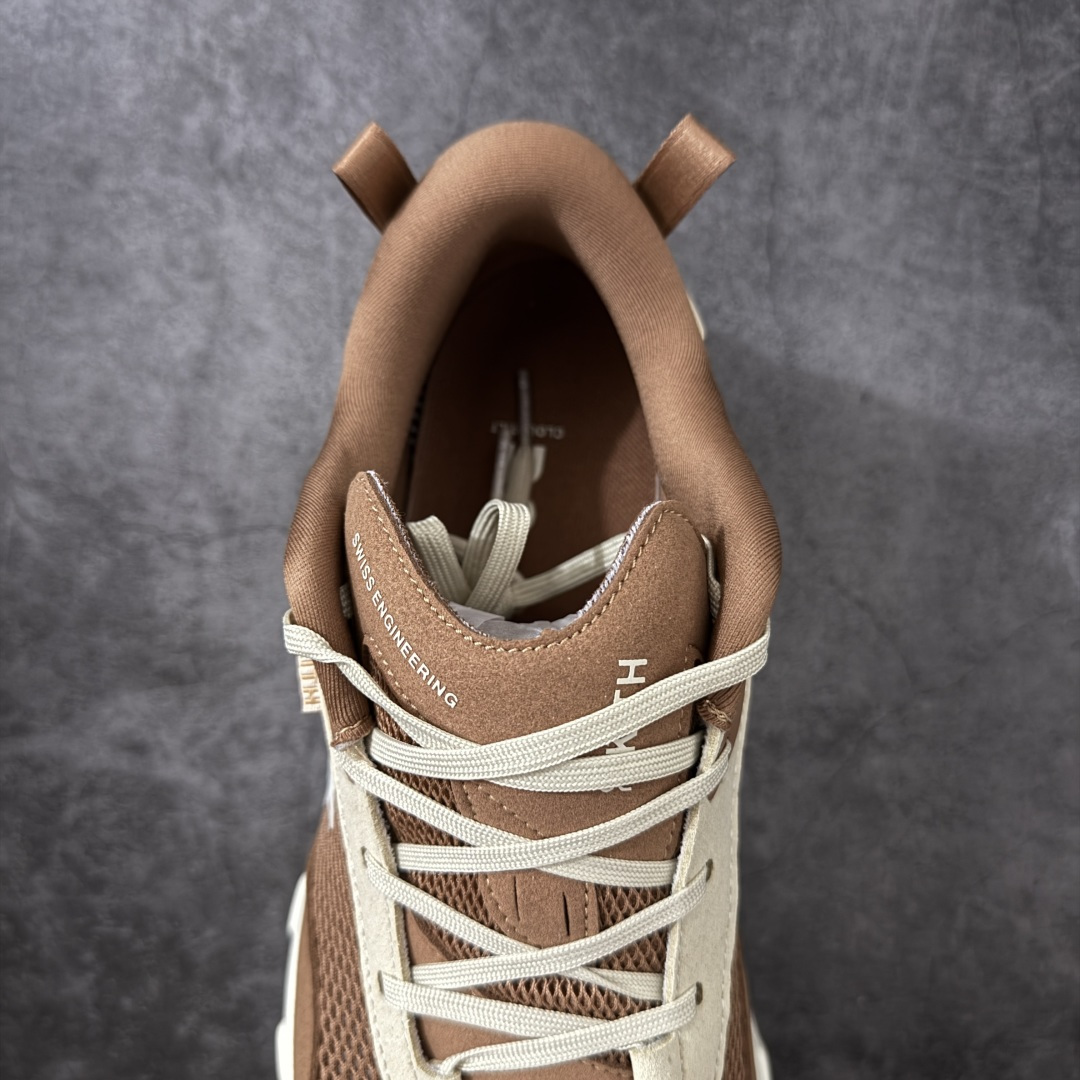 图片[8]-【OG纯原】KITH x ON 昂跑联名 Cloudswift K-Tech 1 系列 3MG10775560 低帮休闲跑步鞋 大厂出品 原版有1比1打造 配件齐全 外贸专供 尺码最大做到46码 市面最高还原度版本 打造最强品质 没有之一 全新开发的鞋面结构，用高透气网布拼了大面积的合成麂皮。这种材质碰撞脱离了普通跑鞋的塑料感，更有时装质感；搭载了On的CloudTec缓震科技和Helion超级泡棉，全新的Cloudswift鞋底结构，脚感和支撑性都拉满，外底还直接刻上了Kith的字母组合，彰显联名身份；翻开鞋底，是定制的Kith Monogram老花外底，既保留了On的专业感，又带点Kith标志性的精致灰调。 尺码：36 36.5 37.5 38 38.5 39 40 40.5 41 42 42.5 43 44 44.5 45 46-选品中心