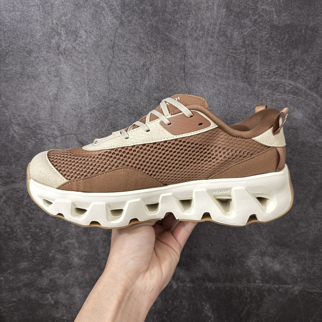 图片[2]-【OG纯原】KITH x ON 昂跑联名 Cloudswift K-Tech 1 系列 3MG10775560 低帮休闲跑步鞋 大厂出品 原版有1比1打造 配件齐全 外贸专供 尺码最大做到46码 市面最高还原度版本 打造最强品质 没有之一 全新开发的鞋面结构，用高透气网布拼了大面积的合成麂皮。这种材质碰撞脱离了普通跑鞋的塑料感，更有时装质感；搭载了On的CloudTec缓震科技和Helion超级泡棉，全新的Cloudswift鞋底结构，脚感和支撑性都拉满，外底还直接刻上了Kith的字母组合，彰显联名身份；翻开鞋底，是定制的Kith Monogram老花外底，既保留了On的专业感，又带点Kith标志性的精致灰调。 尺码：36 36.5 37.5 38 38.5 39 40 40.5 41 42 42.5 43 44 44.5 45 46-选品中心