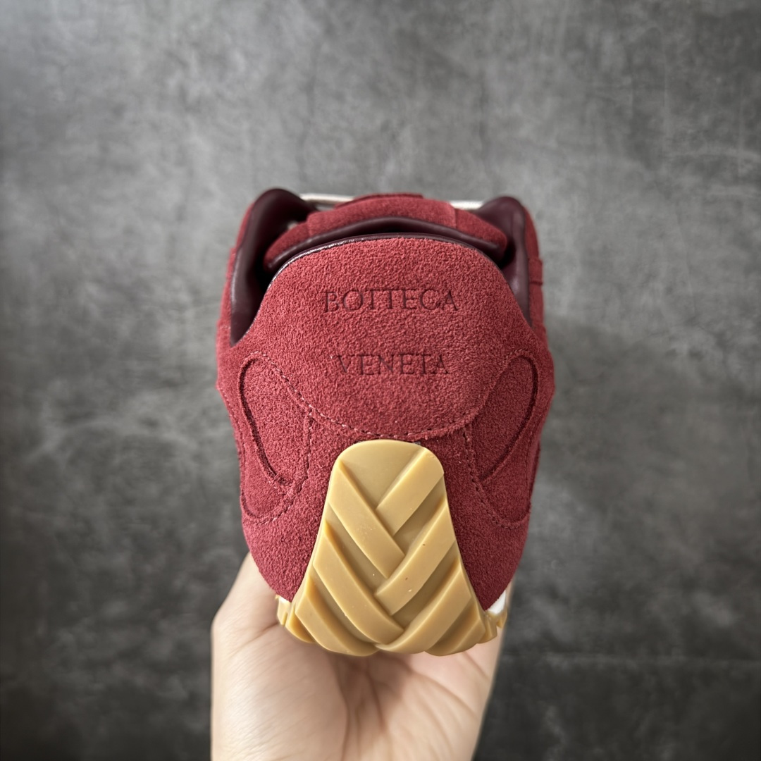 图片[4]-【纯原S版】BOTTEGA VENETA Orbit Runner BV葆蝶家时尚休闲王一博同款老爹鞋运动鞋 原版开发 一比一打造 相似度百分之99以上 市场一梯队级别品质 区别市场任何标文顶级品质版本 采用轻质科技网布面料 搭配几何图案设计橡胶外底 王炸系列 高版本 认准套包工艺 实际增高很多哦 还是一样显腿细非常nice 耐玩耐造 对标对版 套包鞋工艺 认准高版本 大底选用拼色TPU大底 配置原版包装 货号：851621V3MS04118 尺码：36-47-选品中心