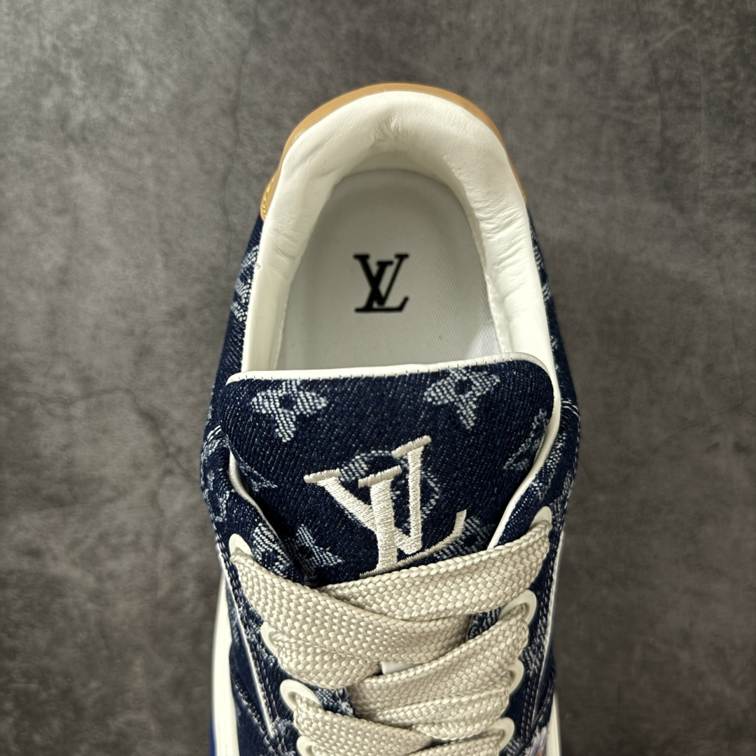 图片[8]-【HS顶级礼盒版】LV 路易威登LOUIS VUITTON Tilted Low Sneakers 倾斜系列低帮复古休闲运动文化百搭板鞋 2026早春款板鞋 饼干鞋 礼盒包装 私模开发大底 正确细节 原鞋原材料1：1打造 完美版型做工 欢迎对比市场任何品质的货品 广东原产 专业LV大厂出品 正确底 大底开发近半年 原楦型开发纸版 全鞋原材料打造 细节 针车 烫金 中底无可挑剔 包装说明书防尘布袋物件(附送官方快递加固牛皮纸外盒!!)# 尺码：39 40 41 42 43 44 45 46-莆田鞋