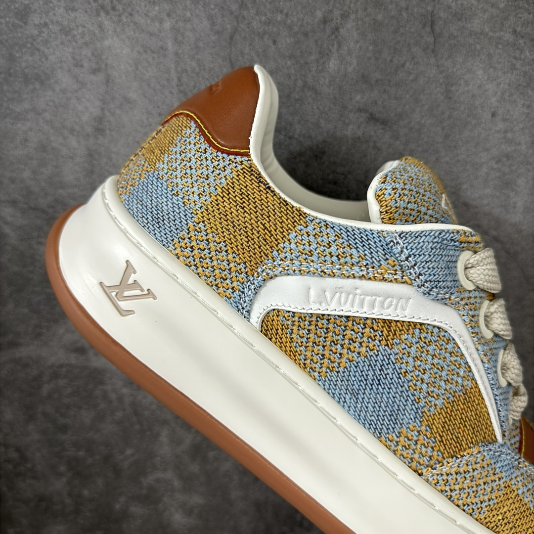 图片[7]-【HS顶级礼盒版】LV 路易威登LOUIS VUITTON Tilted Low Sneakers 倾斜系列低帮复古休闲运动文化百搭板鞋 2026早春款板鞋 饼干鞋 礼盒包装 私模开发大底 正确细节 原鞋原材料1：1打造 完美版型做工 欢迎对比市场任何品质的货品 广东原产 专业LV大厂出品 正确底 大底开发近半年 原楦型开发纸版 全鞋原材料打造 细节 针车 烫金 中底无可挑剔 包装说明书防尘布袋物件(附送官方快递加固牛皮纸外盒!!)# 尺码：39 40 41 42 43 44 45 46-莆田鞋