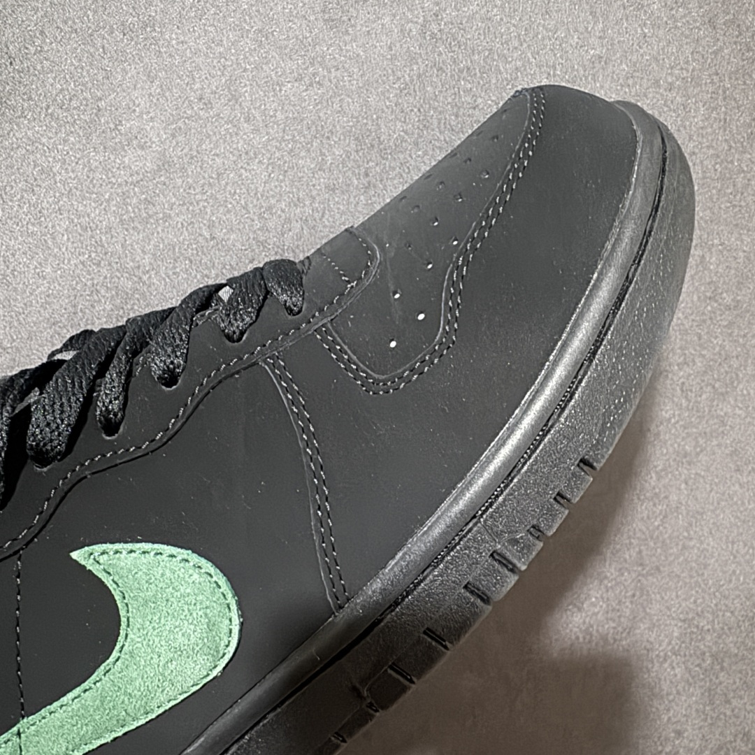 图片[8]-【公司级】Nike Big Nike Low Lux 全系配色陆续出货-黑绿 大厂纯原品质出货 超高清洁度 皮料切割干净无任何毛边 细节完美 于经典复古风格的休闲板鞋，整体是低饱和度的复古配色，百搭且自带“美式复古感”。鞋后跟的“NIKE”字母标识，也是这一系列的标志性设计 细节感满满，复古氛围狠狠拿捏！全系经典复古永不过时！ 货号：854166-008 尺码：36 36.5 37.5 38 38.5 39 40 40.5 41 42 42.5 43 44 44.5 45-选品中心