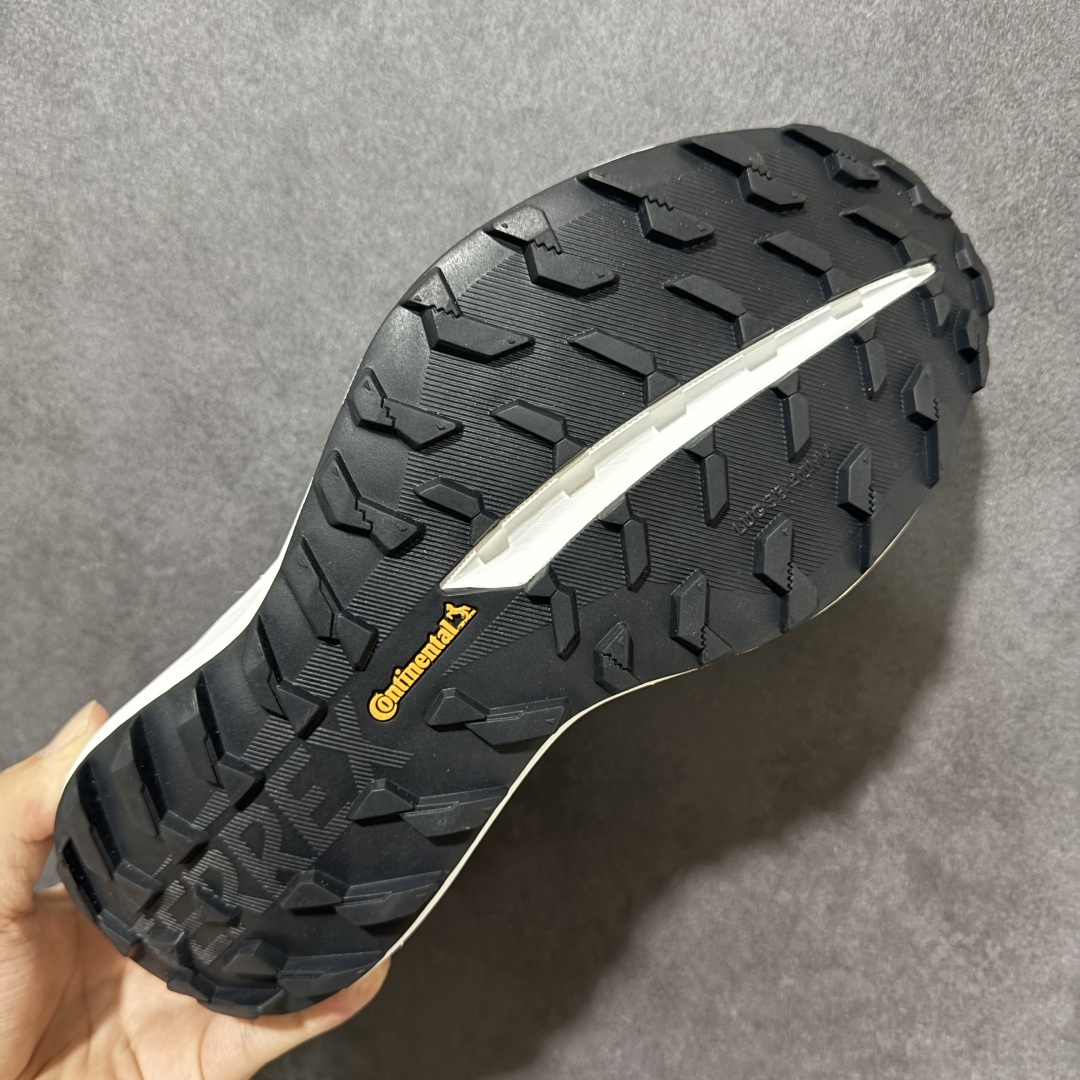 图片[9]-【公司级】Adidas Terrex 阿迪超轻透气缓震复古网面透气跑步鞋 货号： KH8801 尺码：40-45-选品中心