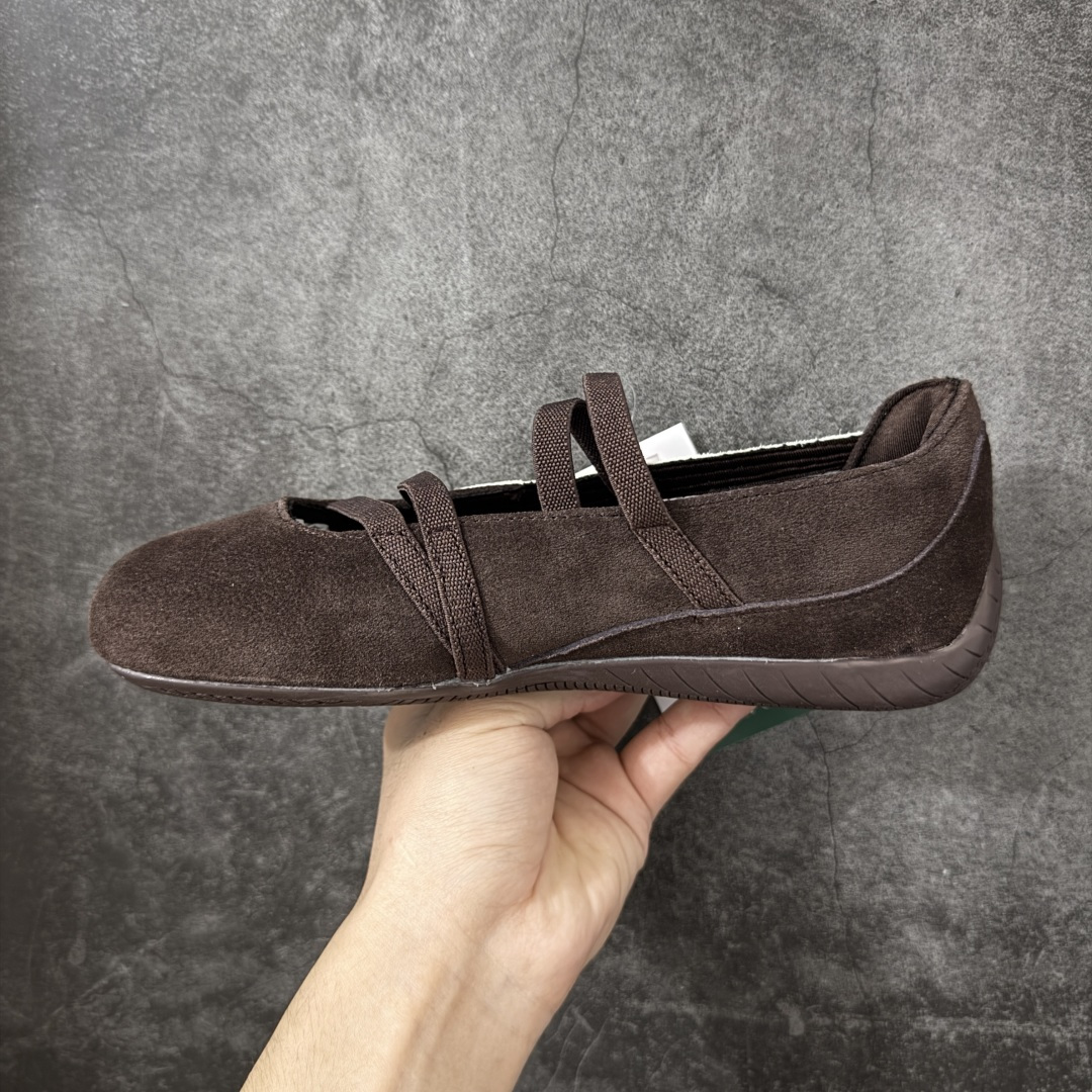 图片[2]-【Top纯原】Puma Speedcat 舒适百搭 低帮 芭蕾鞋 #朴彩英 rose 同款 配色酷感拉满 低帮设计超显脚踝纤细，上脚轻盈又舒适。不管日常出街还是运动都适配，防滑耐磨超抗造。 货号：406758-02 尺码：36-40-选品中心